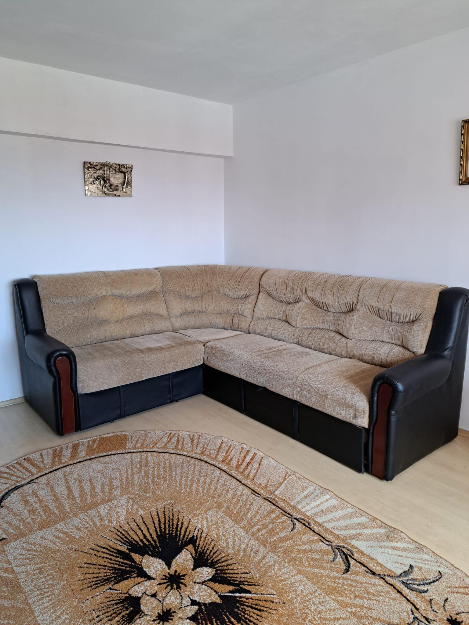 De inchiriat apartament cu o camera, Gara, etaj 4, 300 euro - 1