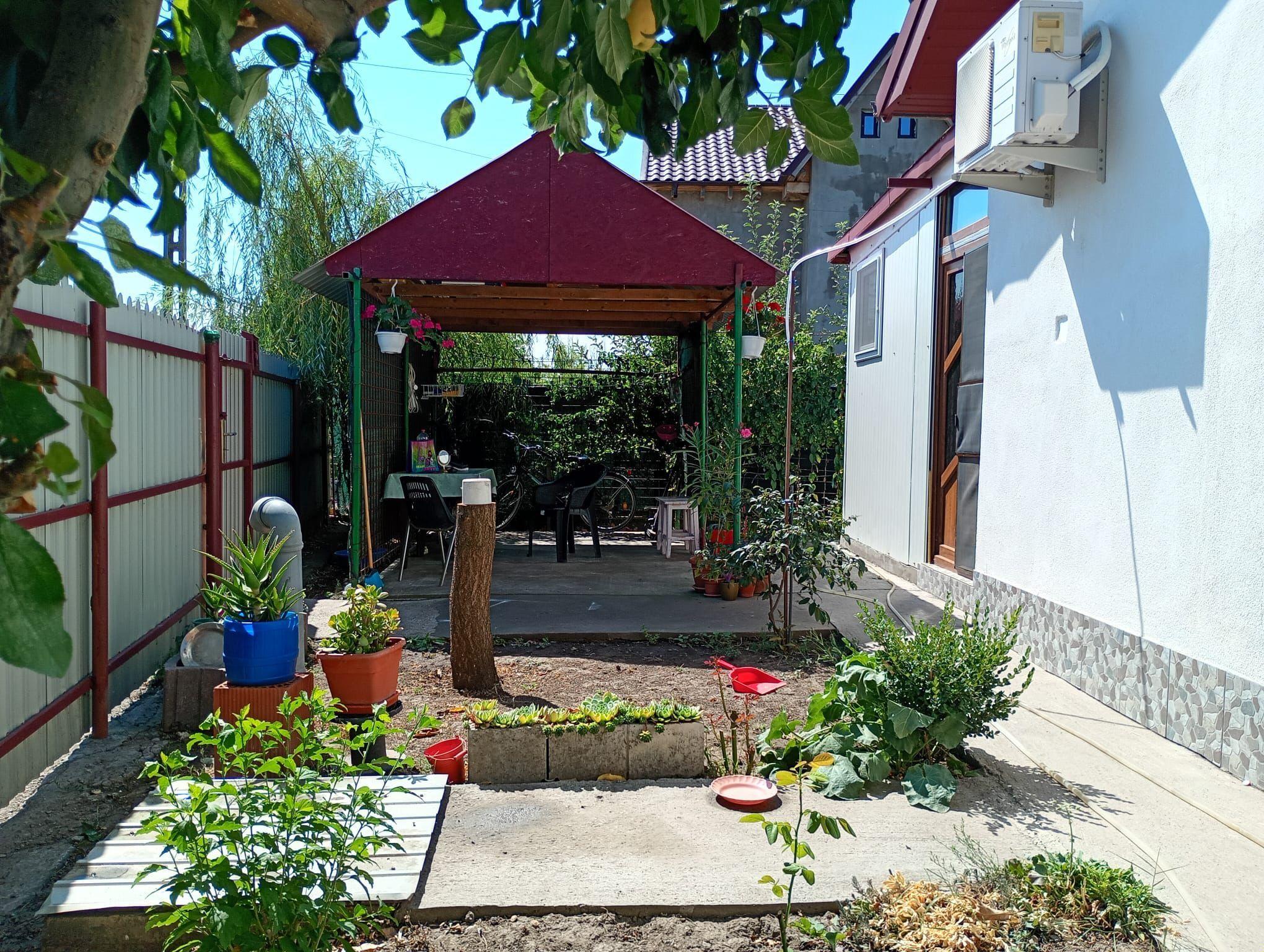 Casă 3 camere, în Tulucești - 12