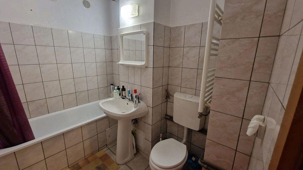 Apartament cu 3 camere complet decomandat - 6