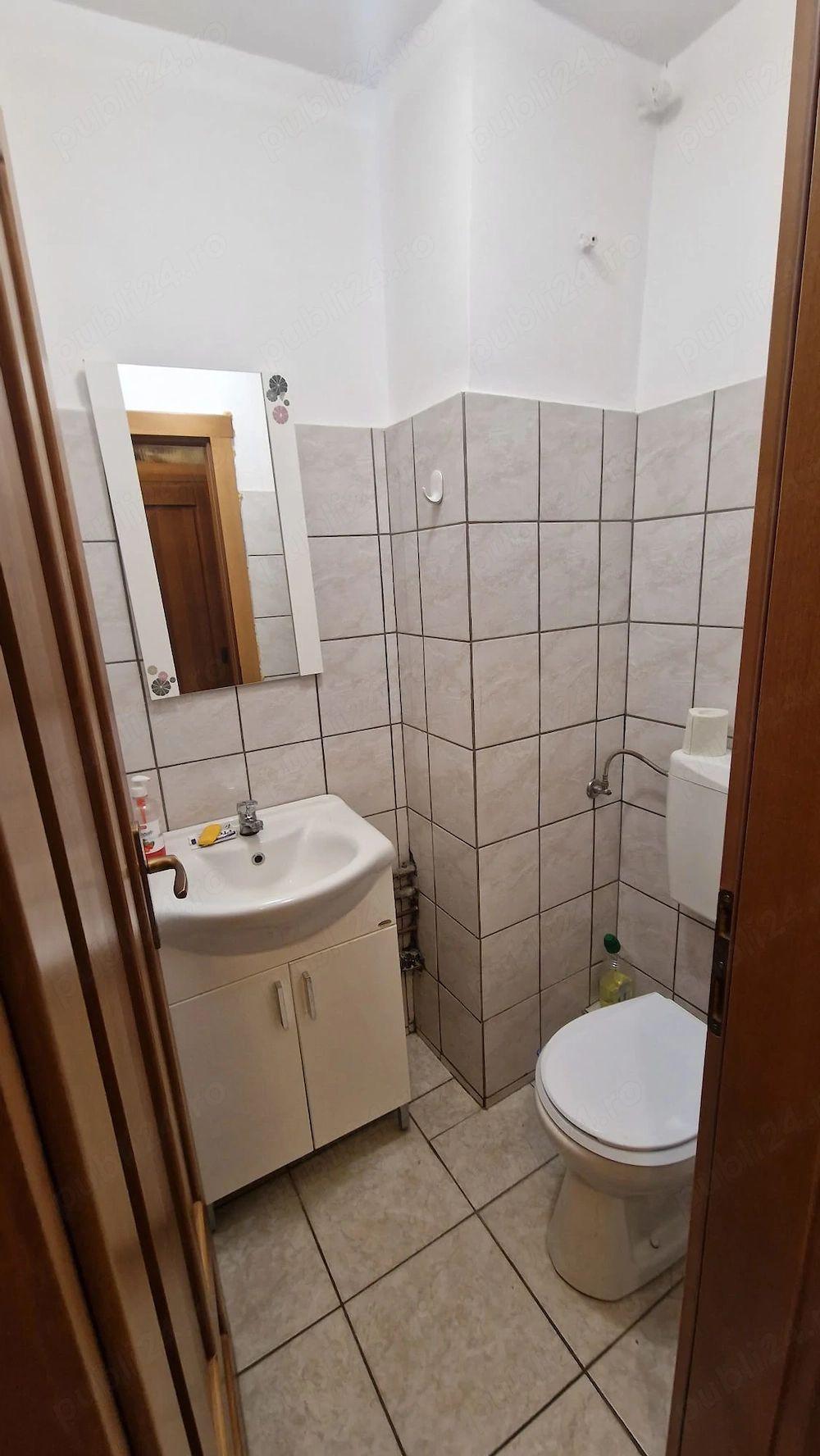 Apartament cu 3 camere complet decomandat - 7