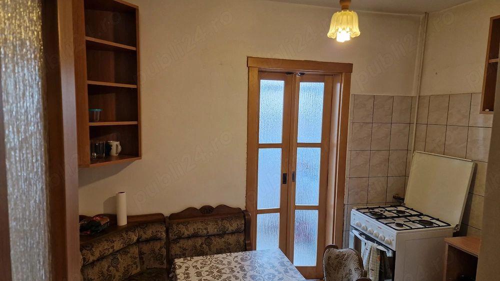 Apartament cu 3 camere complet decomandat - 10
