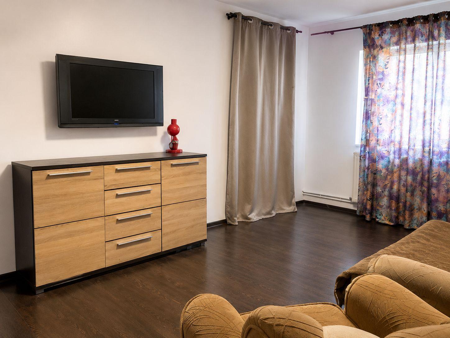Apartament decomandat 3 camere și 2 balcoane, Calea Martirilor–Mures - 2