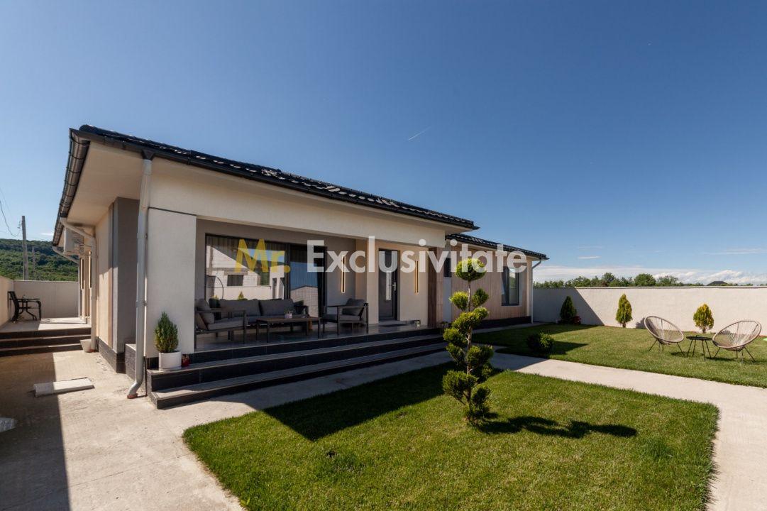 Casă de vânzare exclusivistă în Titesti, Arges - 1