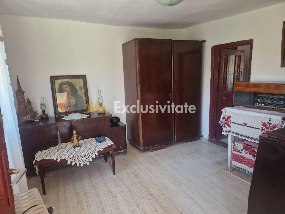 Căsuță autentică românească între două dealuri–colț de liniște în Botesti, Arge - 11