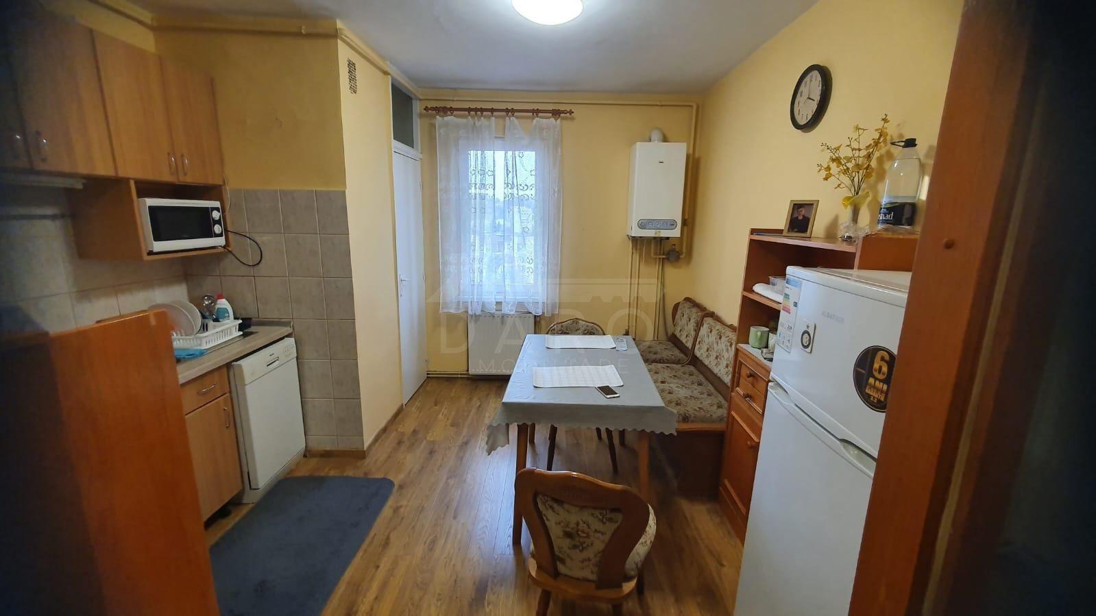 Apartament doua camere de inchiriat -350 EUR -TUDOR - 3