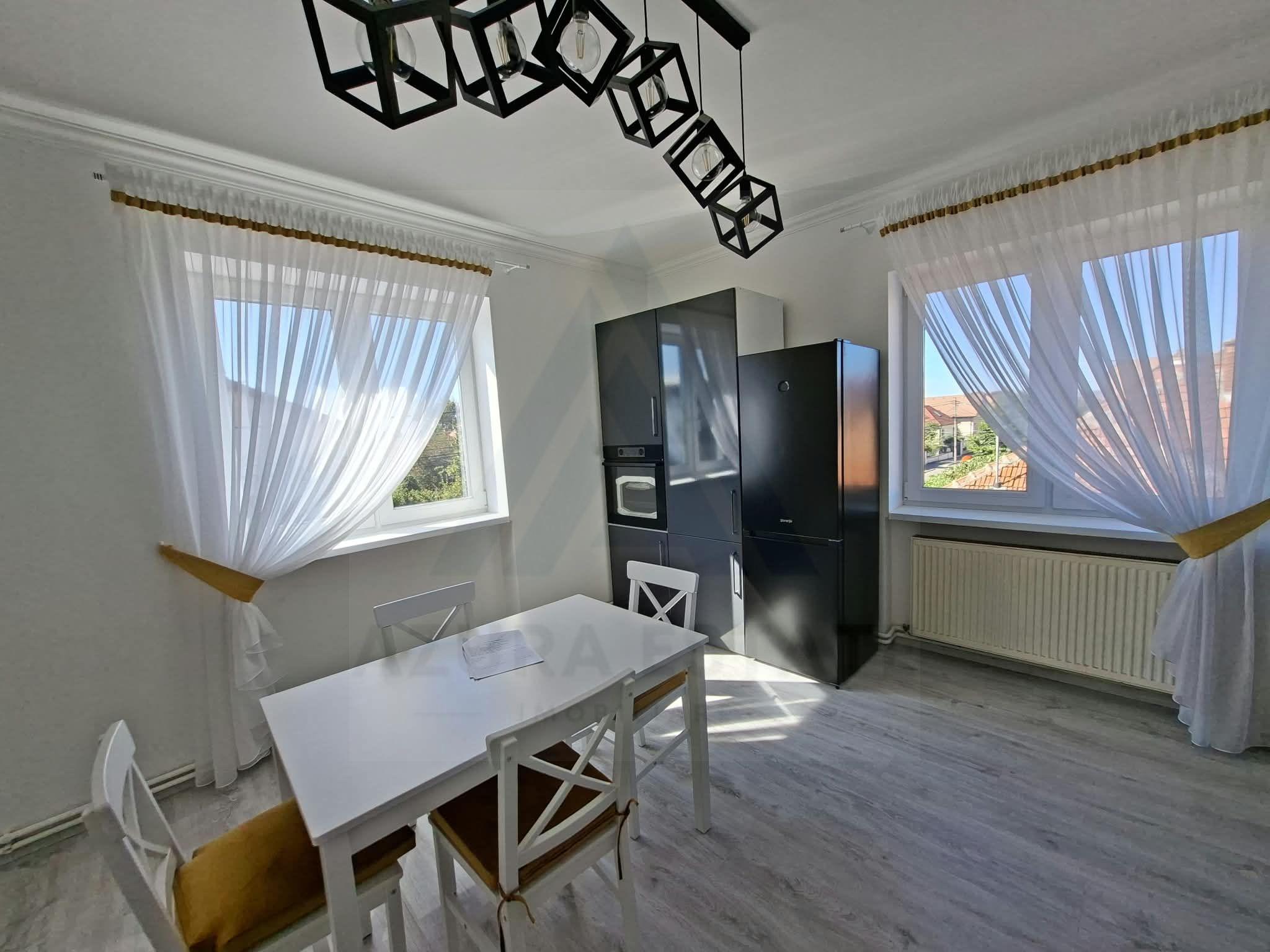 Apartament la casa 110 mp utili etaj 1 pivnita 20 mp zona Trei Stejari - 5