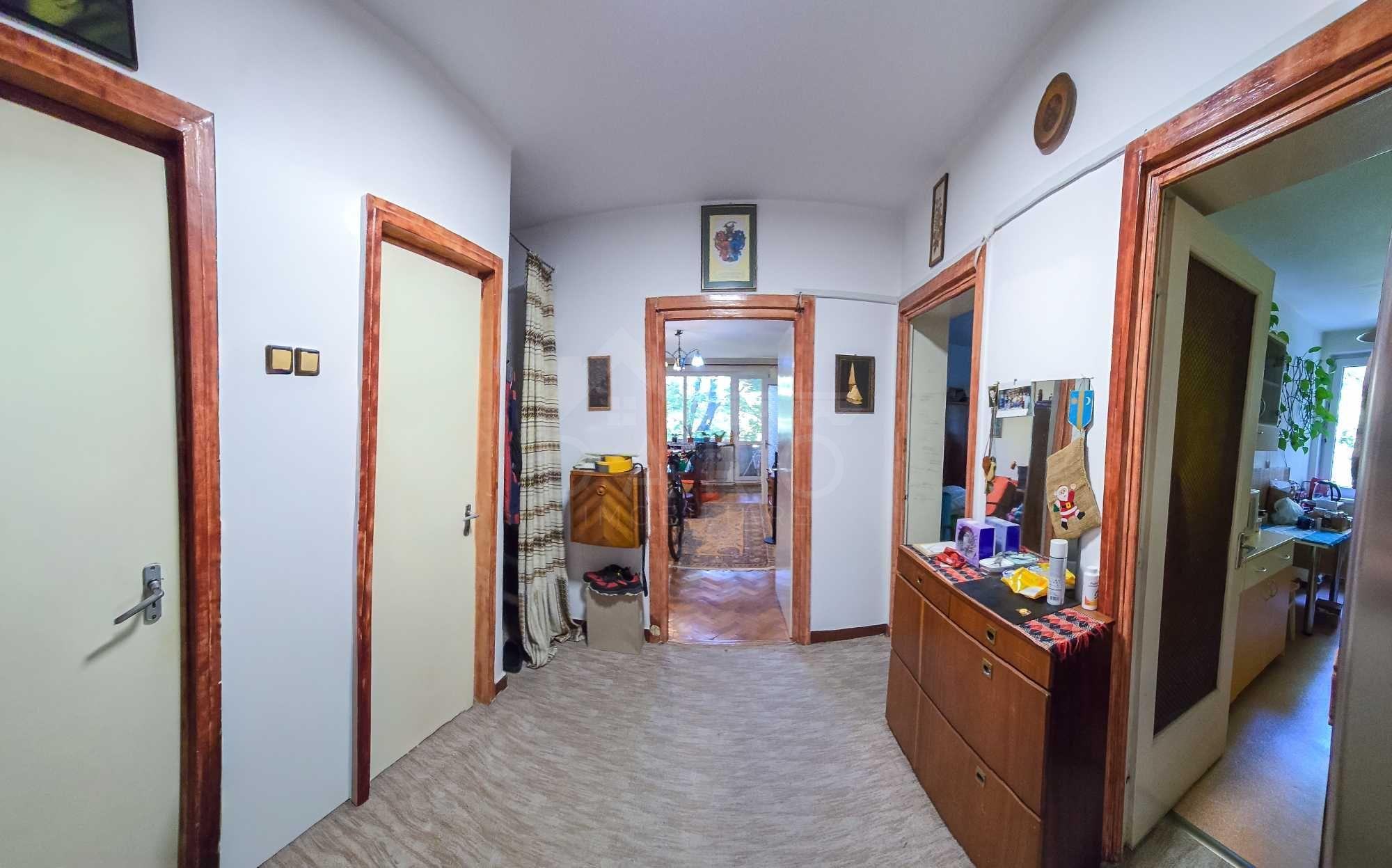 Apartament cu 3 camere in zona Cornisa, 7 Noiembrie , pe Romanu Vivo - 2