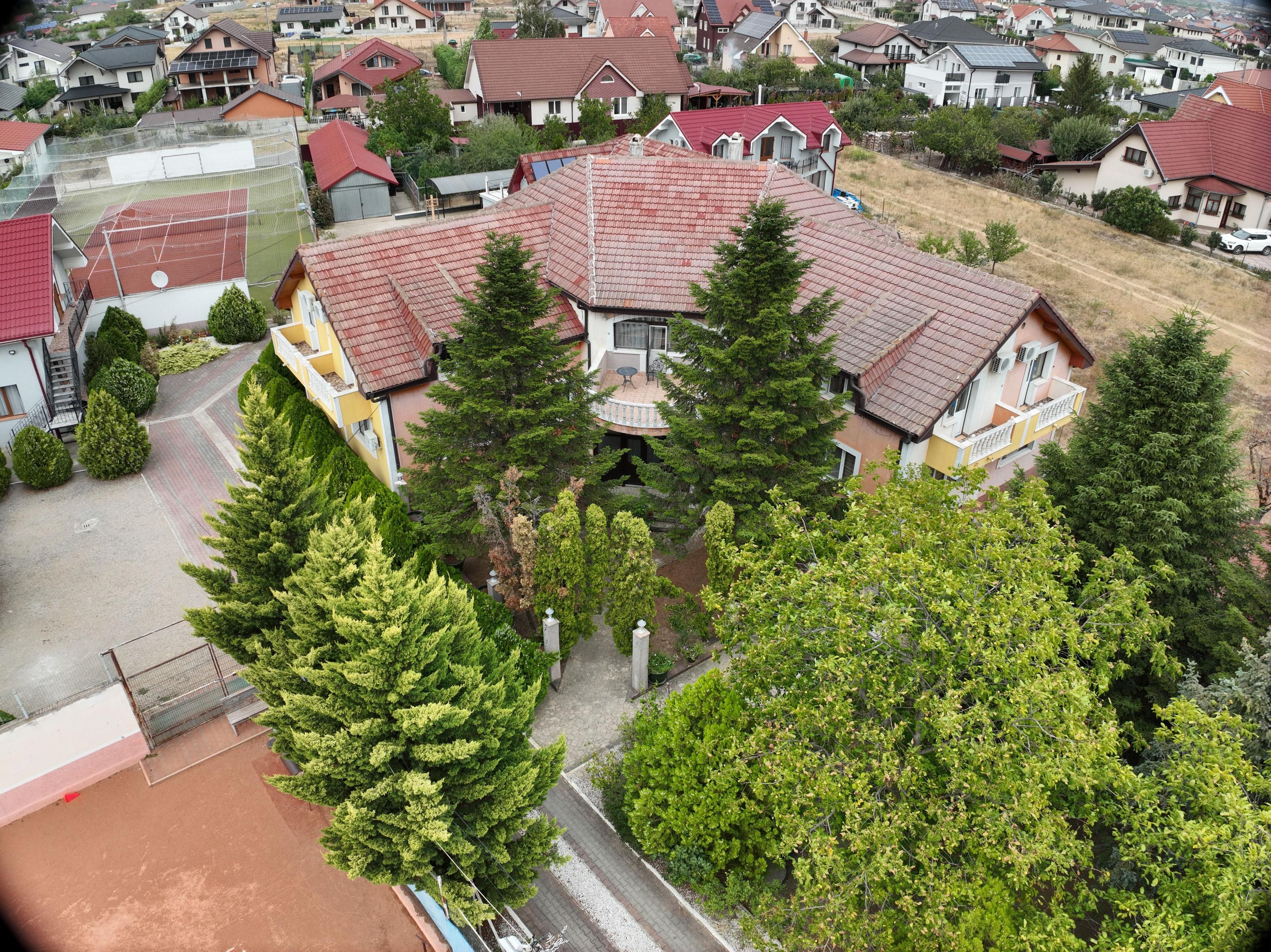 Complex turistic pe un domeniu de 5.375 mp | Sânmartin - 15