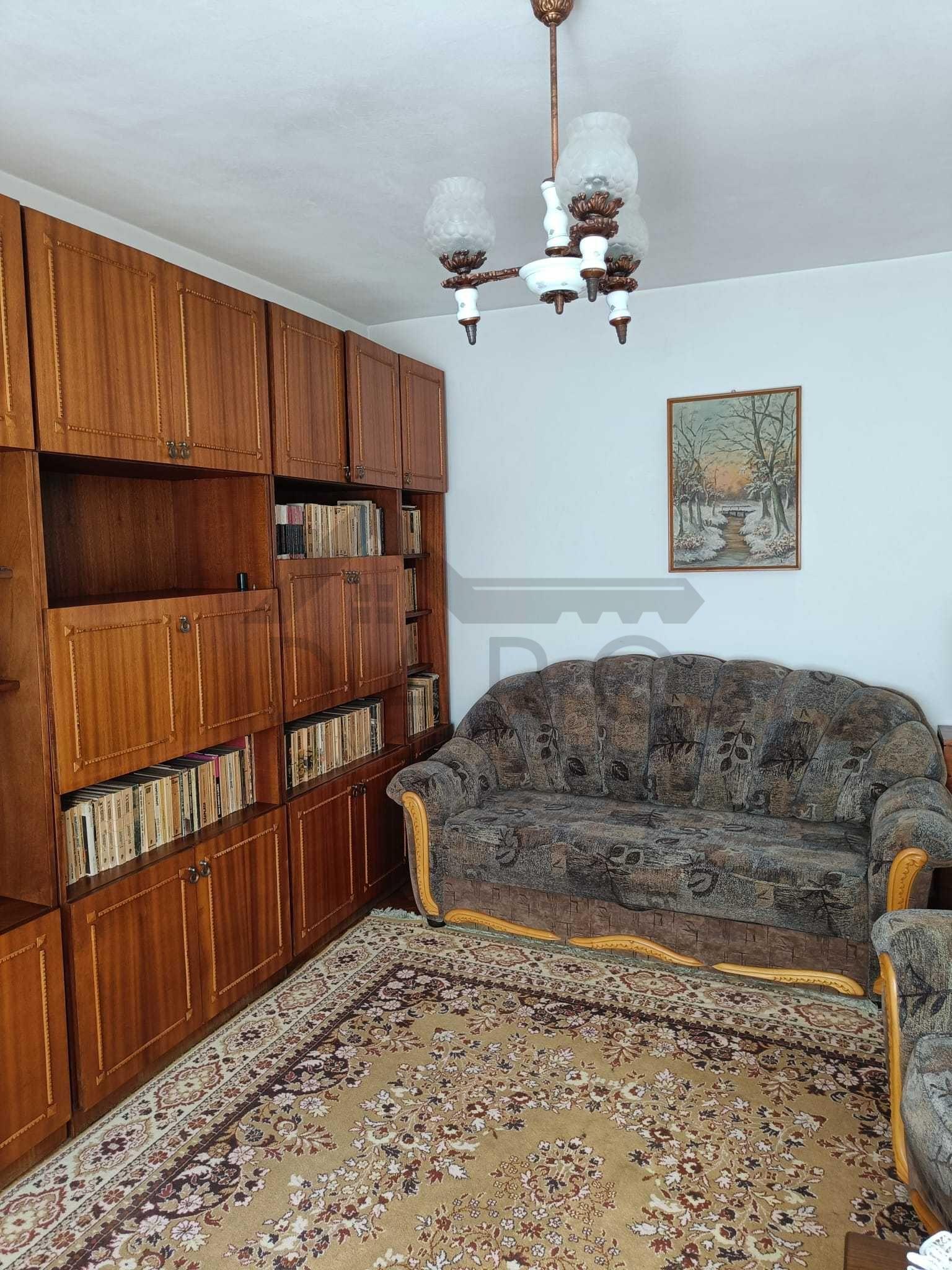 Inchiriem apartament 3 camere,Tudor,zona Dacia - 2