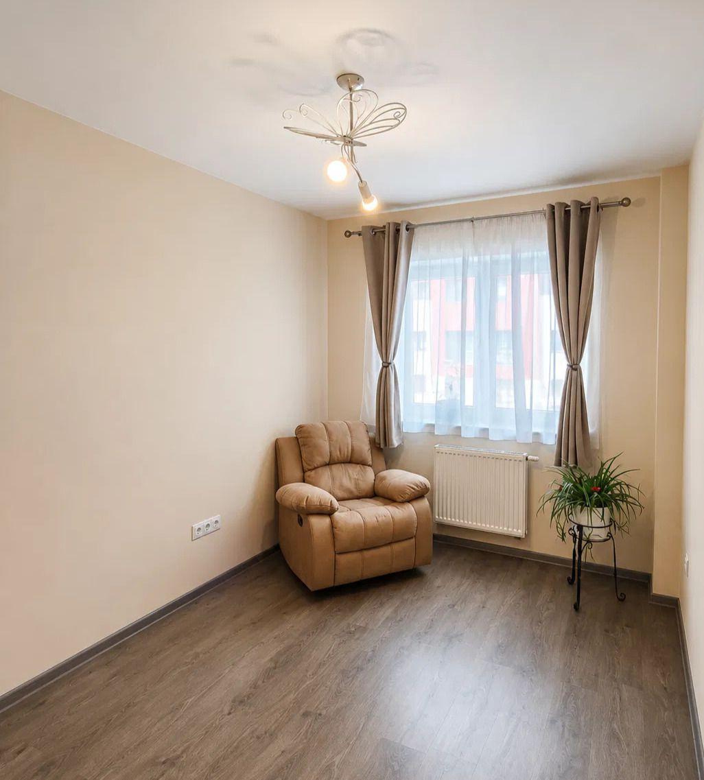 DUPLEX MODERN CU 3 CAMERE TERASĂ PARCARE ȘI BOXĂ CORESI - 9