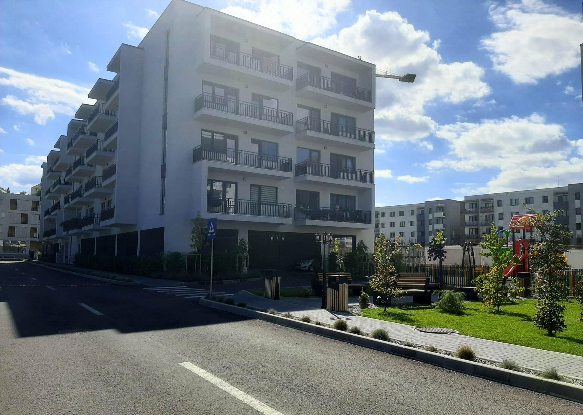 Un Apartament Pentru O Viață Bună Coresi 2025 - 2