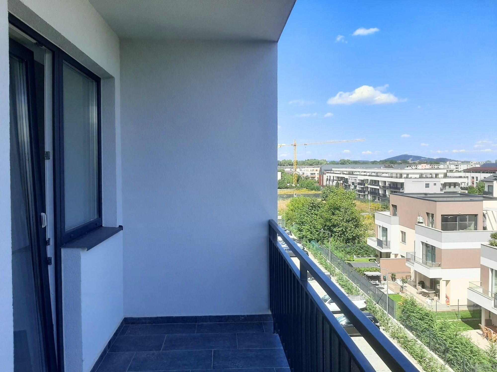 Un Apartament Pentru O Viață Bună Coresi 2025 - 18