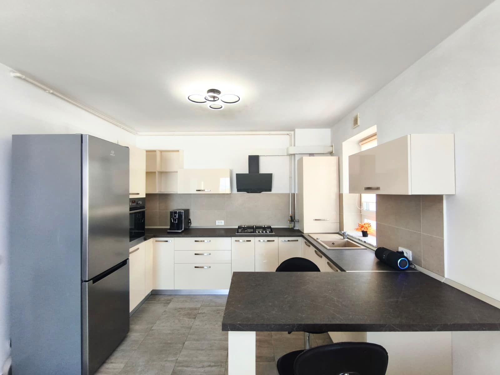 Studio Elegant în Kasper Coresi Balcon Parcare Boxă - 7