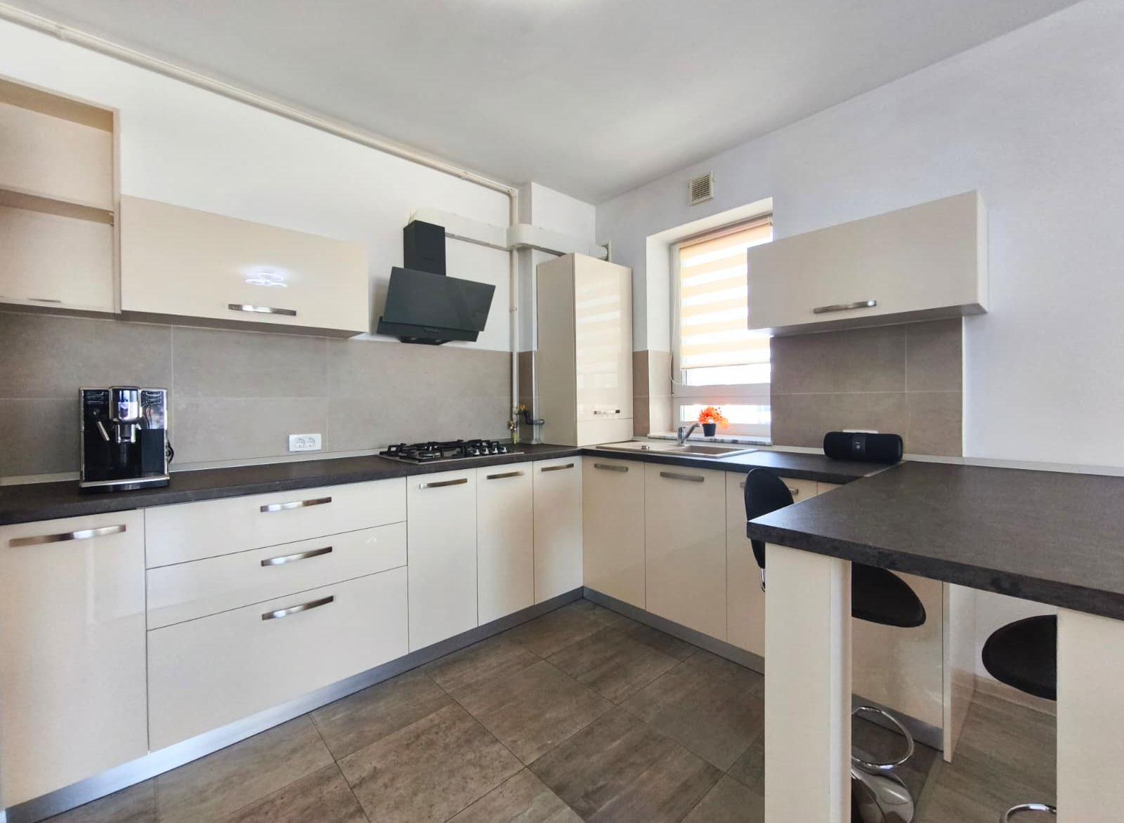 Studio Elegant în Kasper Coresi Balcon Parcare Boxă - 8
