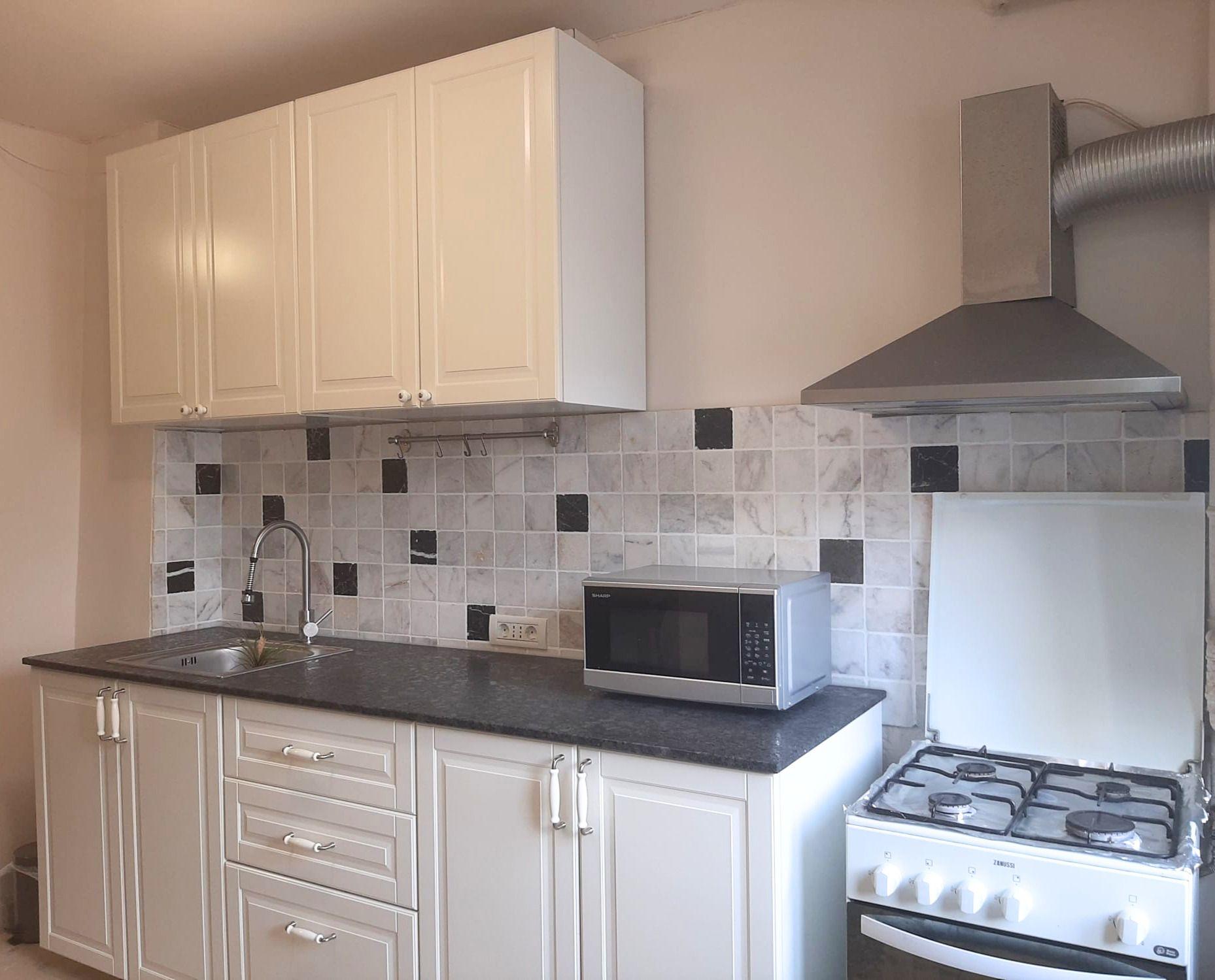 Vanzare 3 camere complet renovat zona pietonala Racadau - 19