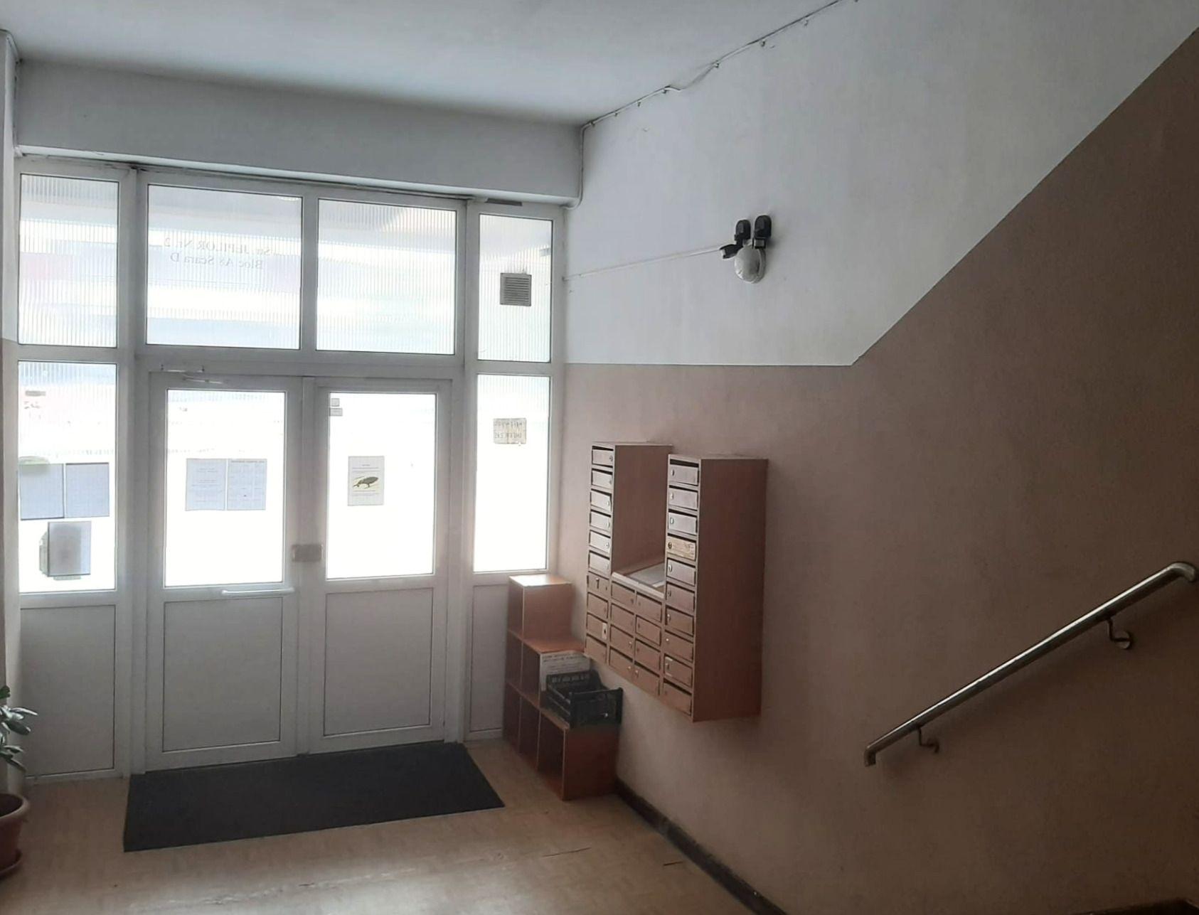 Vanzare 3 camere complet renovat zona pietonala Racadau - 22