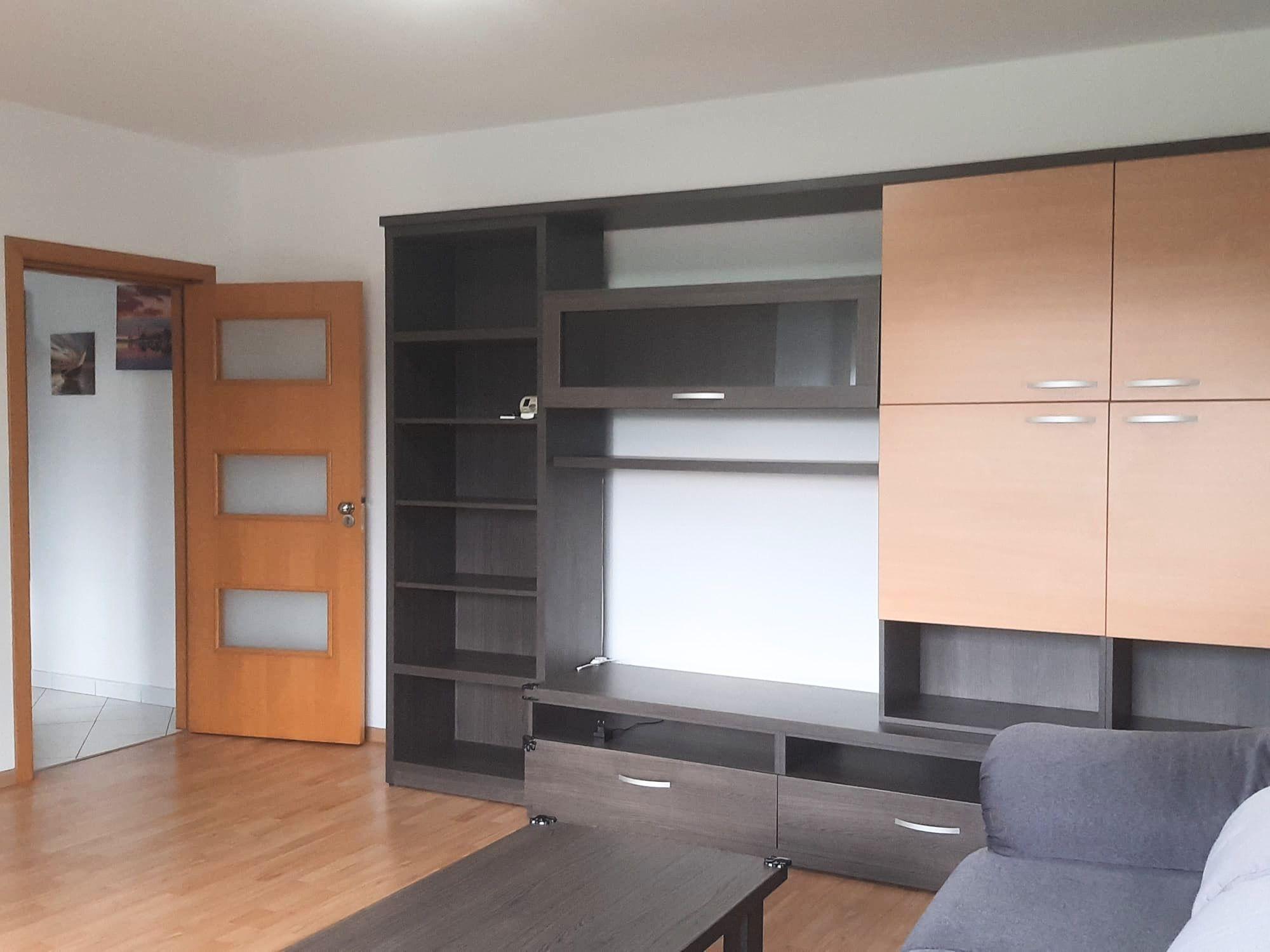 Apartament Renovat 2 Camere + Boxă 7 MP Vedere Superbă spre Tâmpa - 4