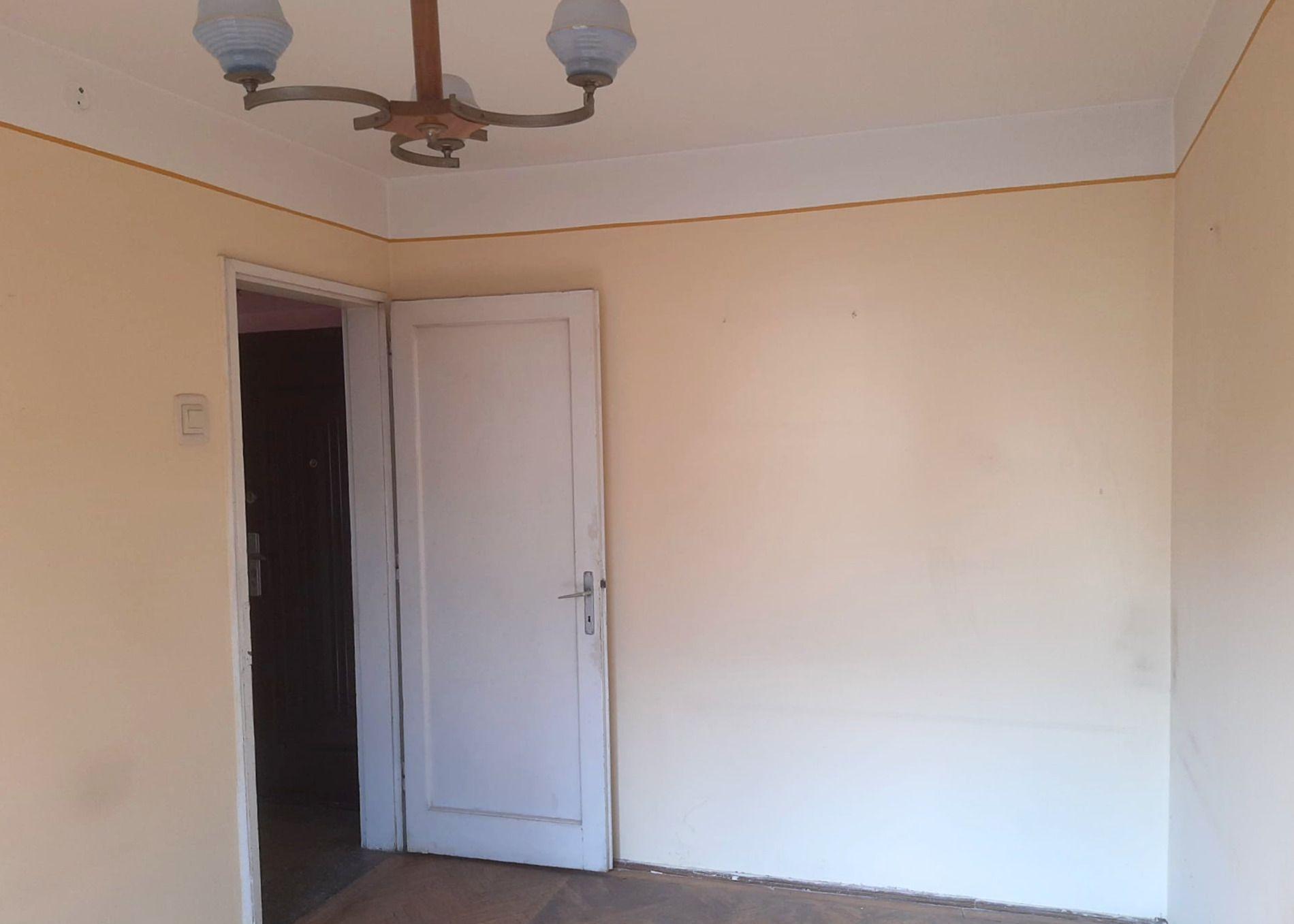 Apartament 2 camere 89000 EUR etaj intermediar foarte aproape de piata Astra - 11