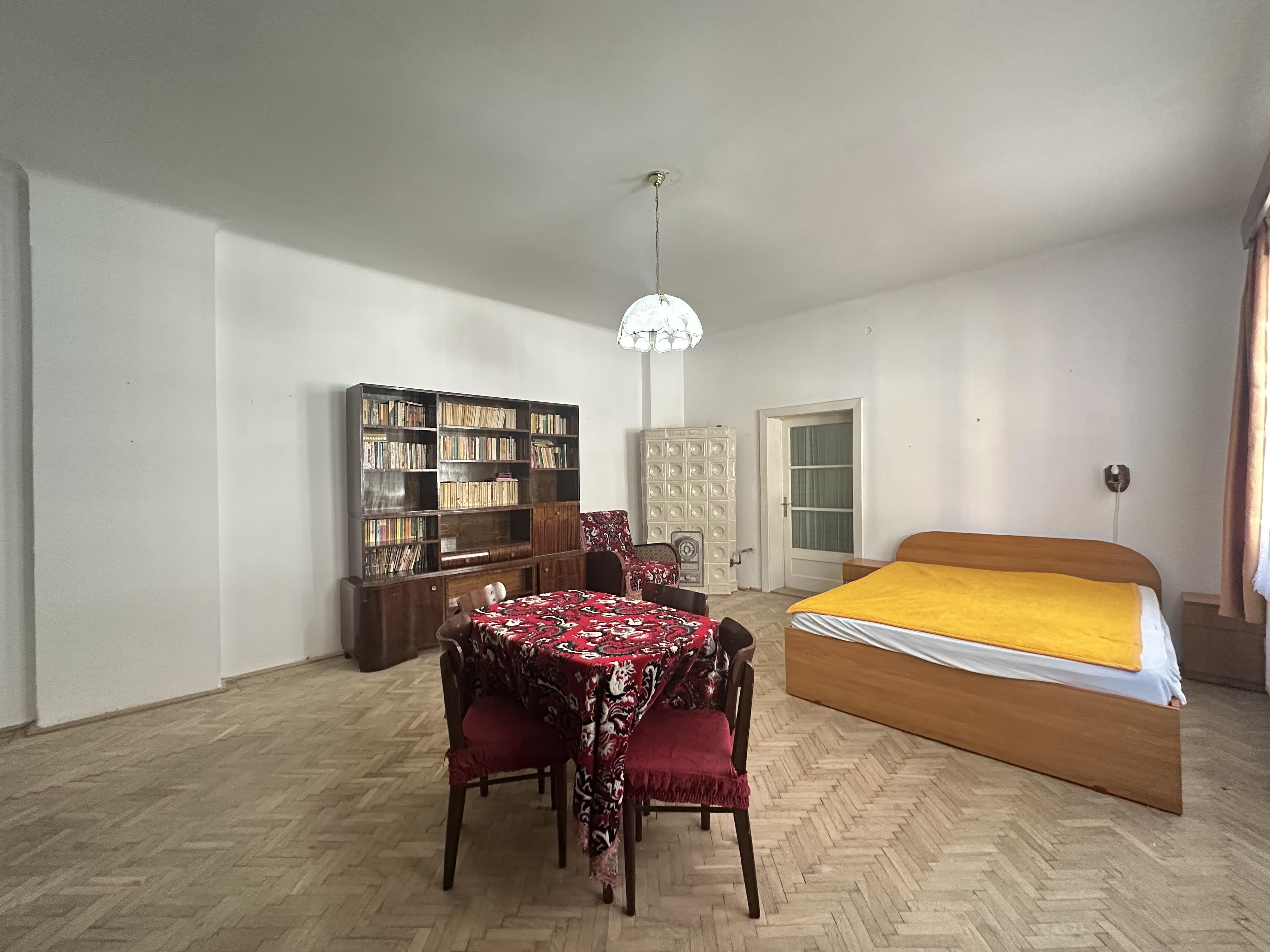 Apartament in casa spațios la doar 5-7 minute de Centrul Istoric - 1