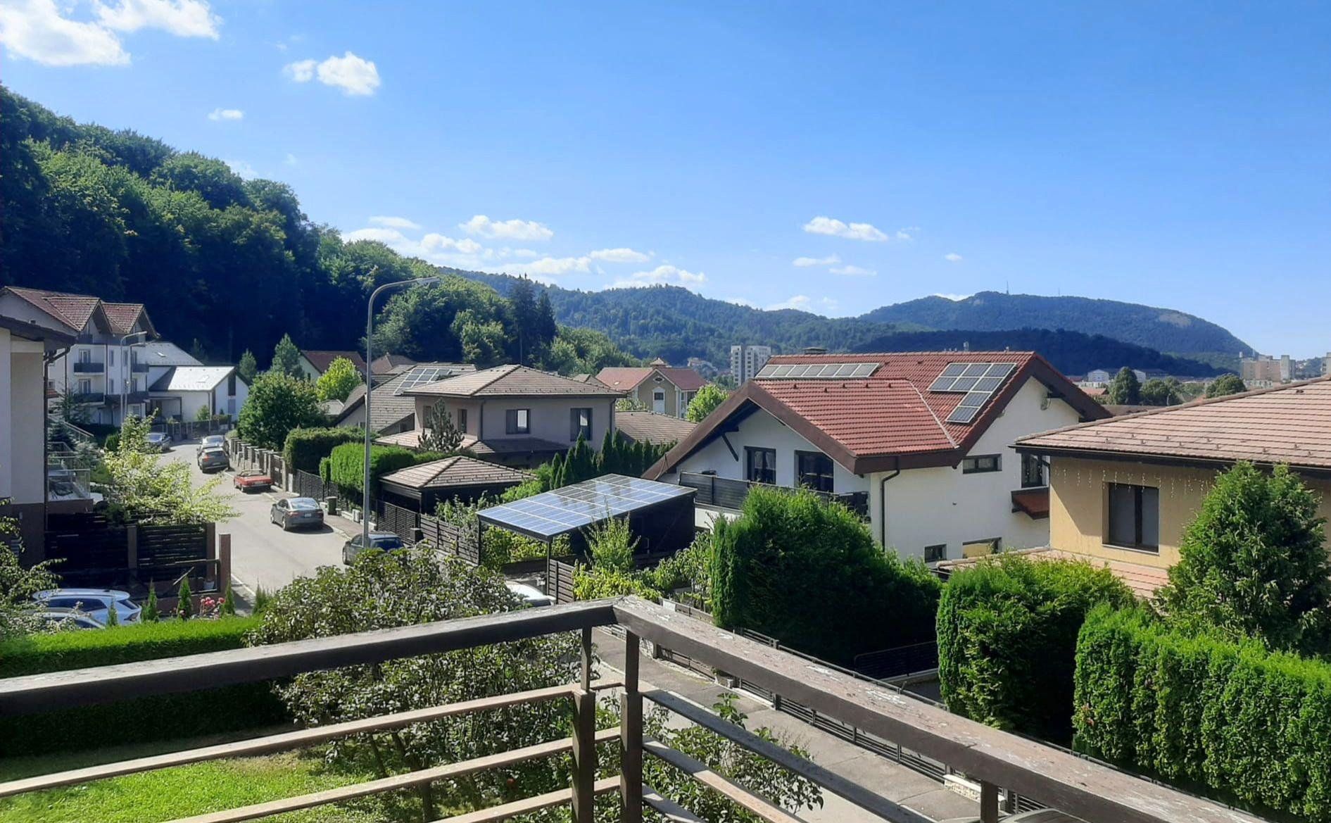 Vilă de lux cu vedere spectaculoasă spre Tâmpa Green Valley zona Noua - 25
