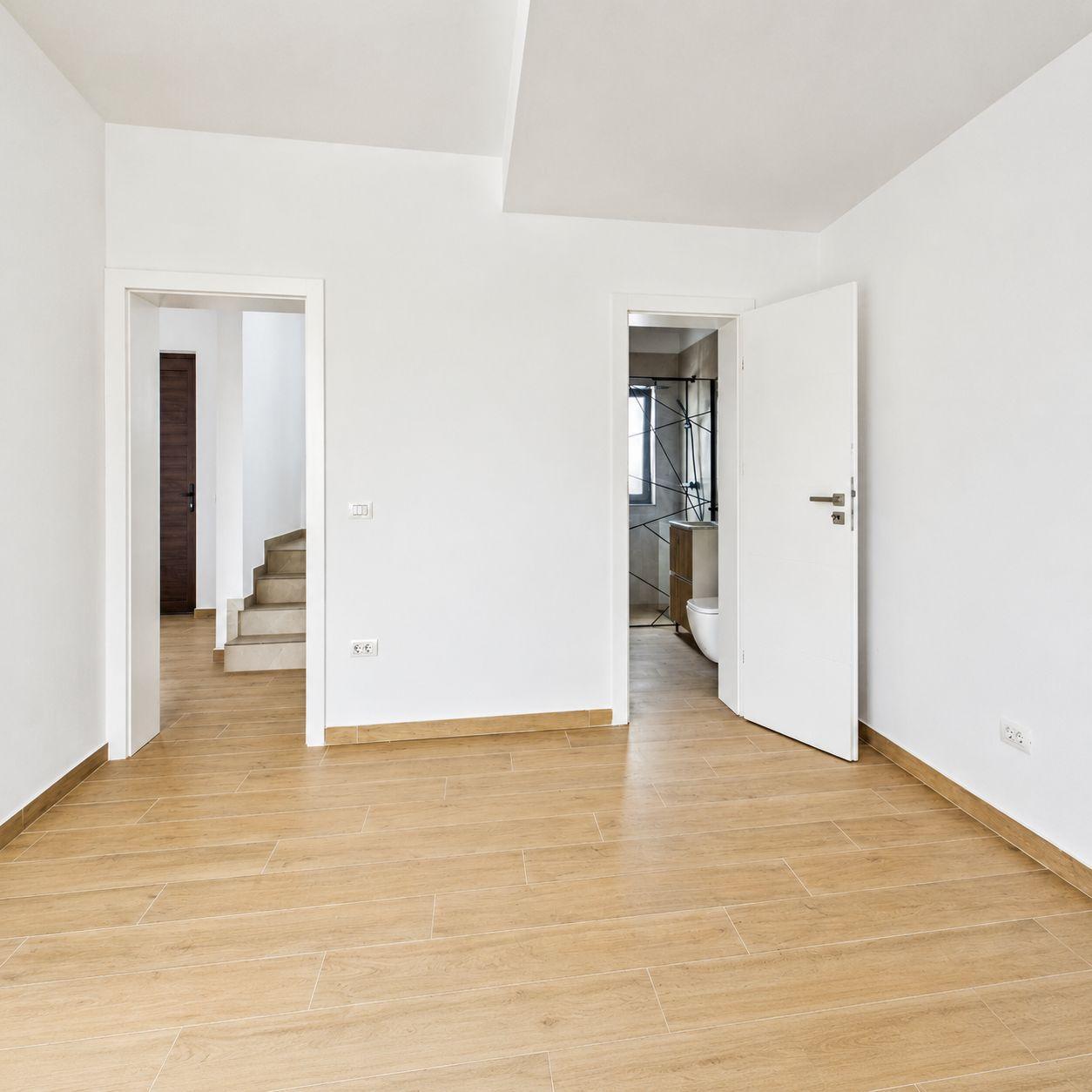 Casă individuală nouă | 3 dormitoare | Curte 300 mp | - 11