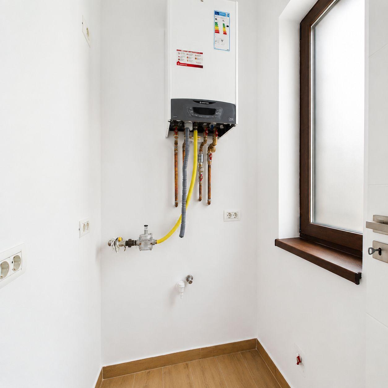 Casă individuală nouă | 3 dormitoare | Curte 300 mp | - 5