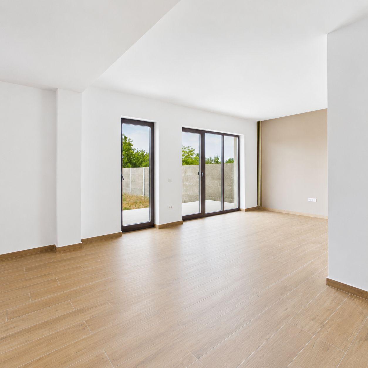 Casă individuală nouă | 3 dormitoare | Curte 300 mp | - 39