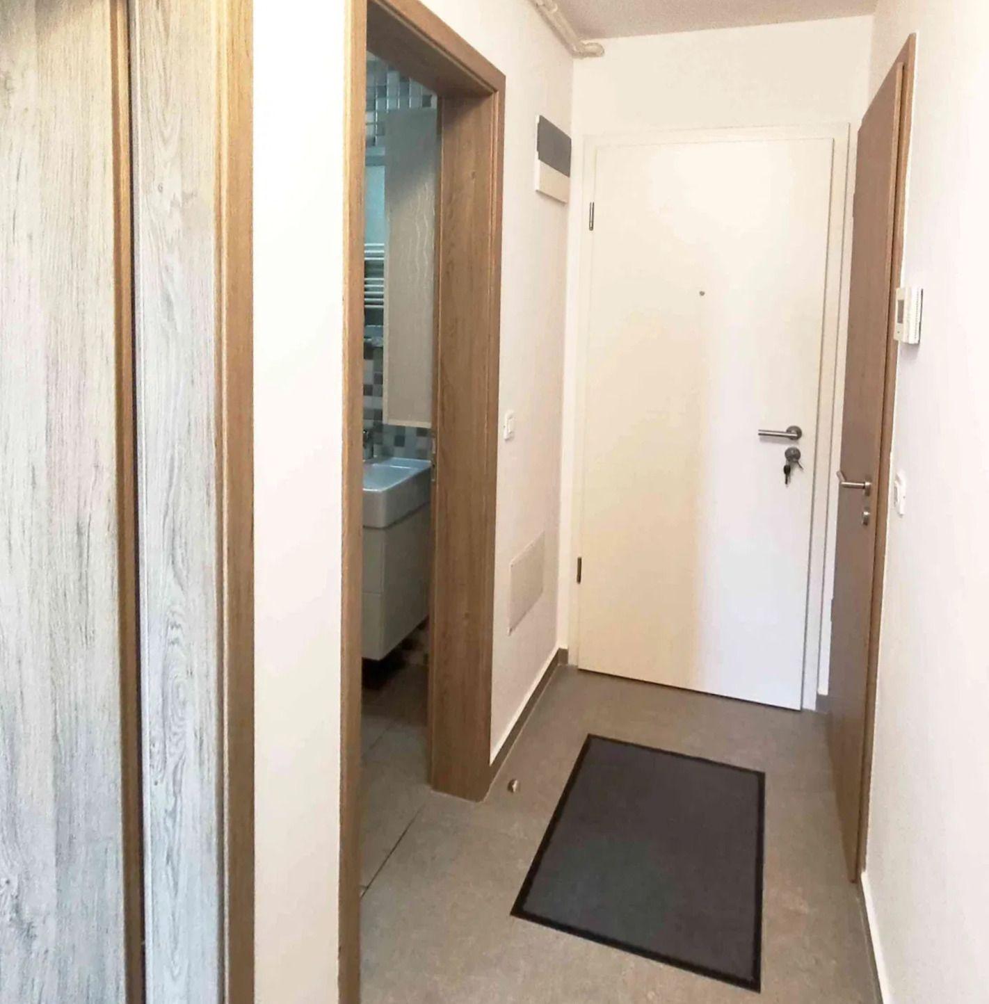 Apartament 2 camere cu terasă generoasă de 16 mp Kasper Coresi Etaj 1 - 13