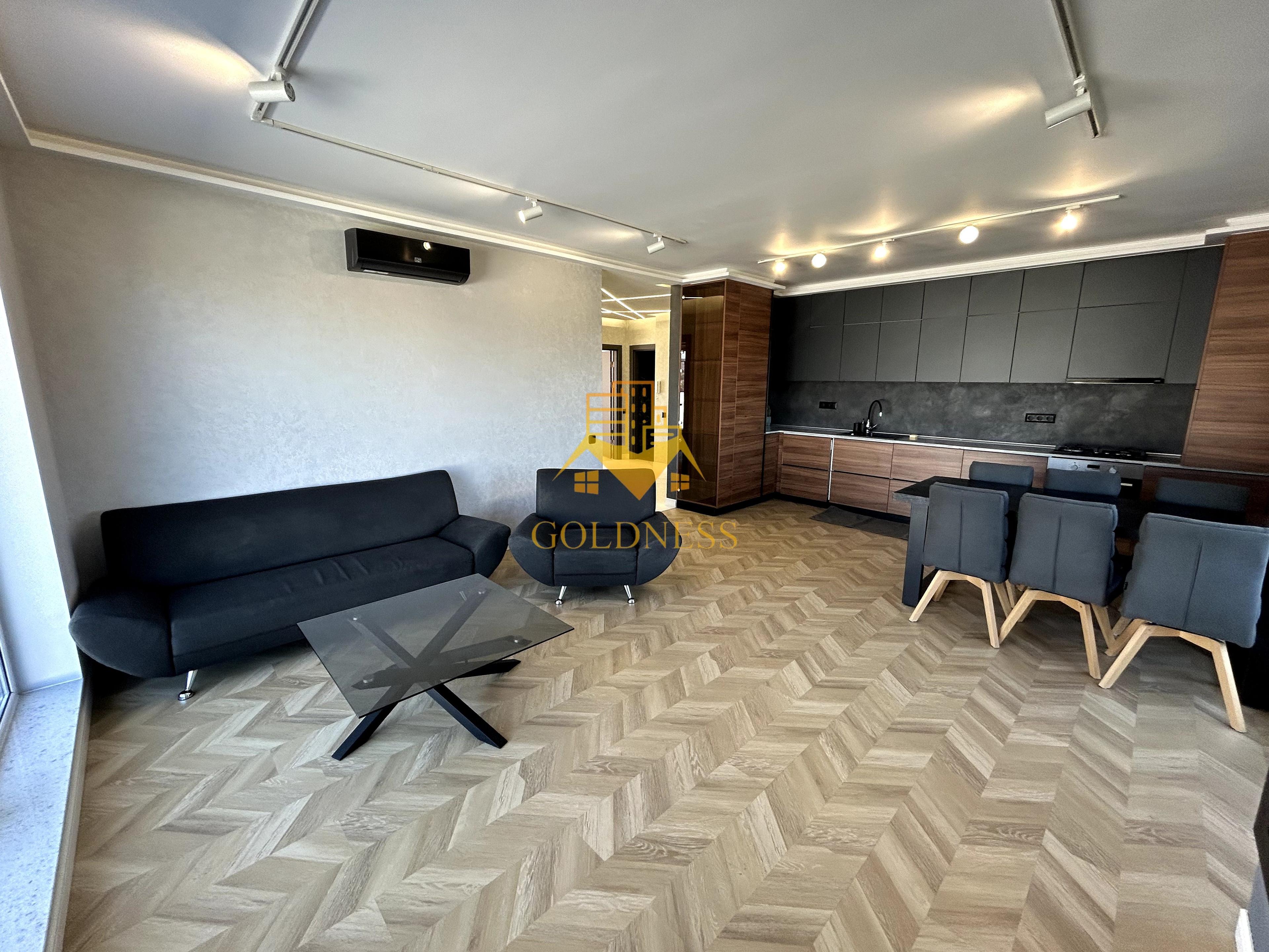 Penthouse, 3 camere, 2 bai, terasa 160mp, Floresti Zona Cart. Terra - 1