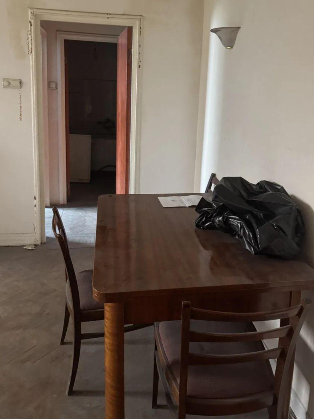 Apertament 2 camere disponibil pentru renovare totala zona Victoriei Garii - 2