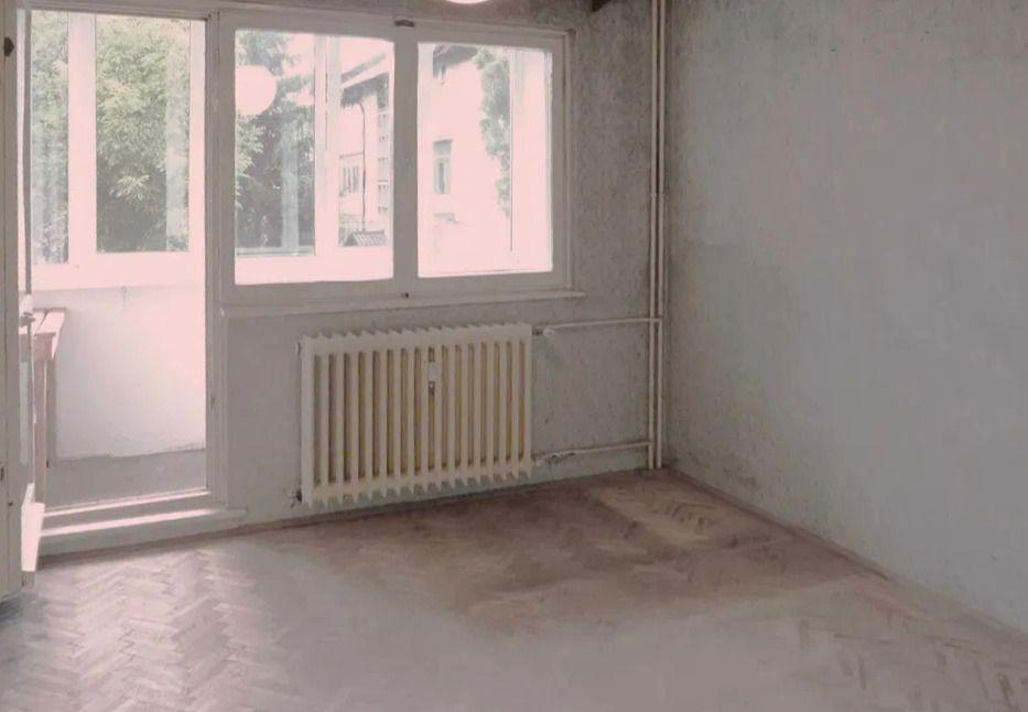 3 Camere în Astra Etaj 1 Vedere Liberă Necesită Renovare - 6