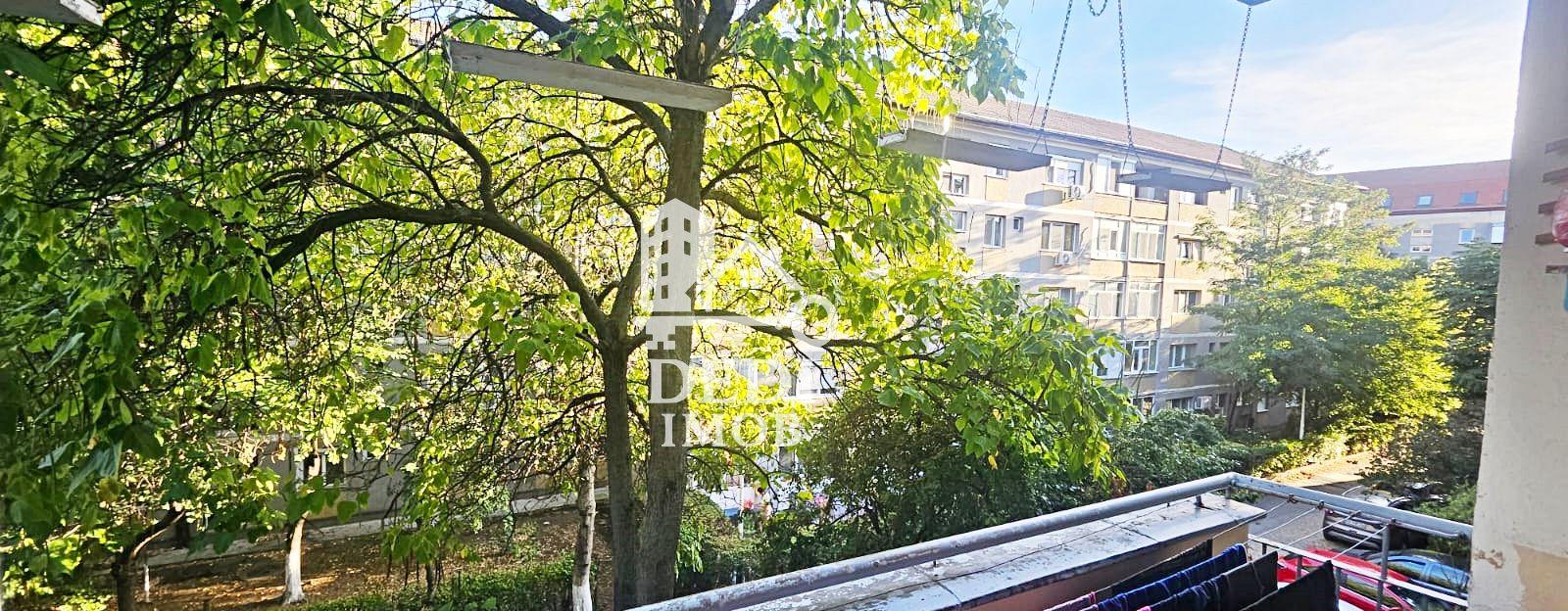 Apartament 2 camere de vanzare in zona Rogerius, Oradea - 6