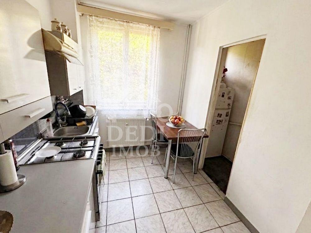 Apartament 2 camere de vanzare in zona Rogerius, Oradea - 5