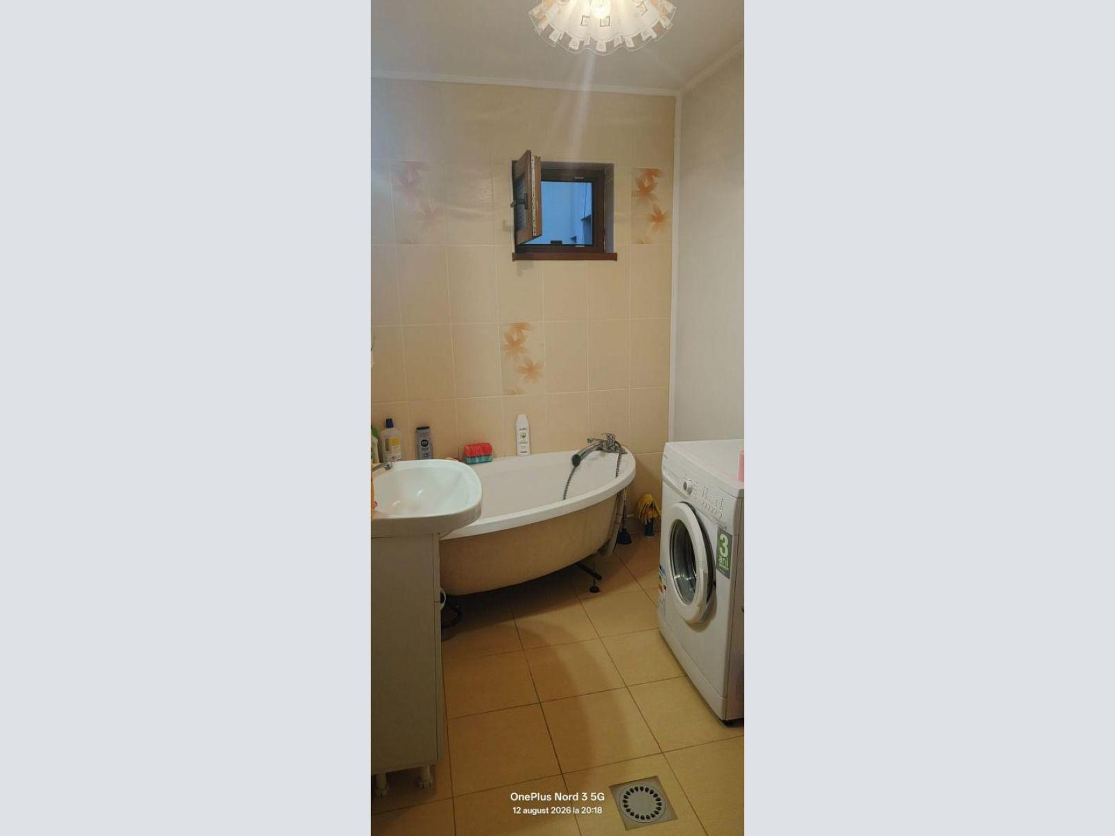De vânzare: Vilă 3 camere, curte individuală – Zona Tei (Sector 2) - 11