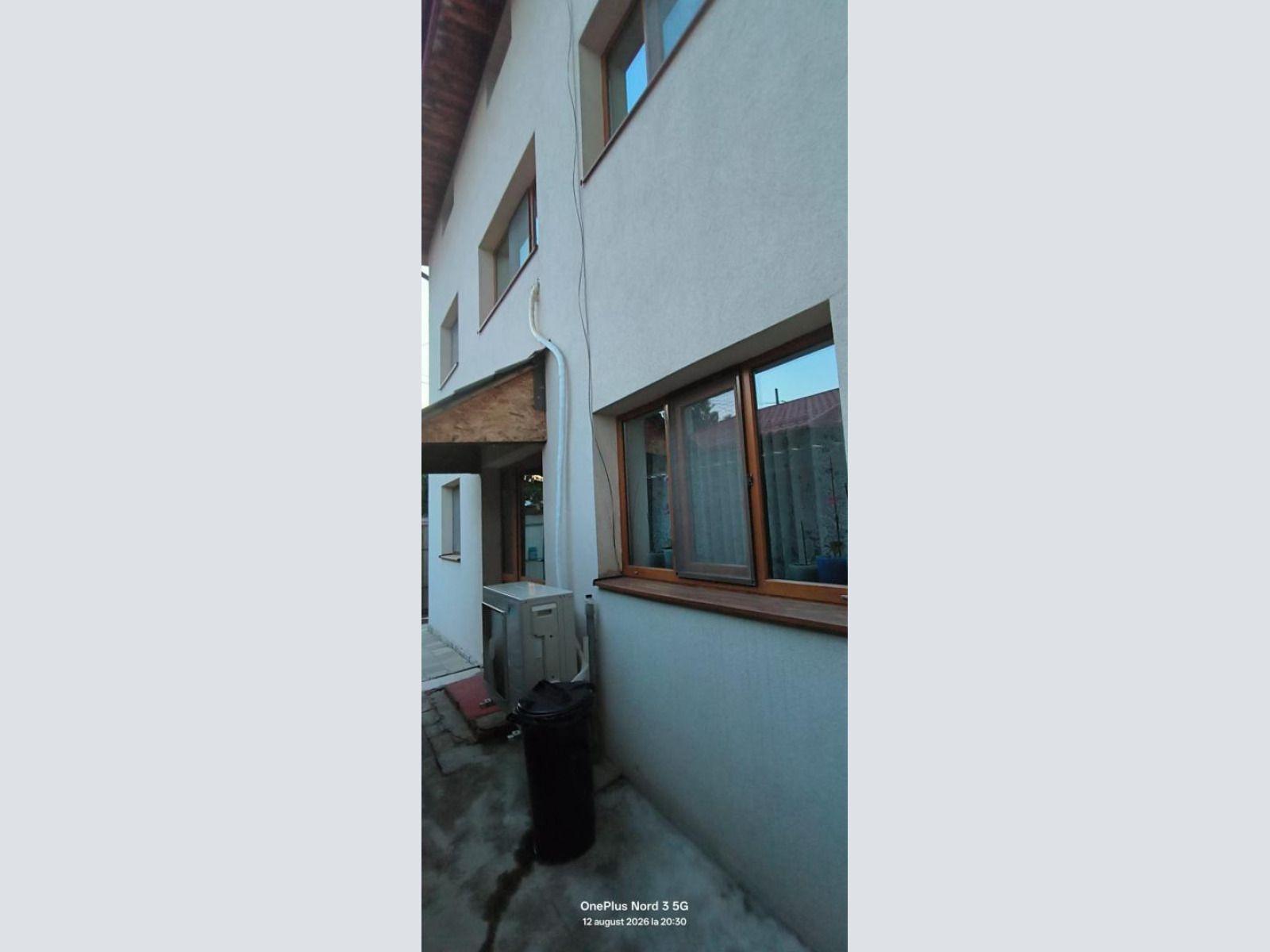 De vânzare: Vilă 3 camere, curte individuală – Zona Tei (Sector 2) - 1