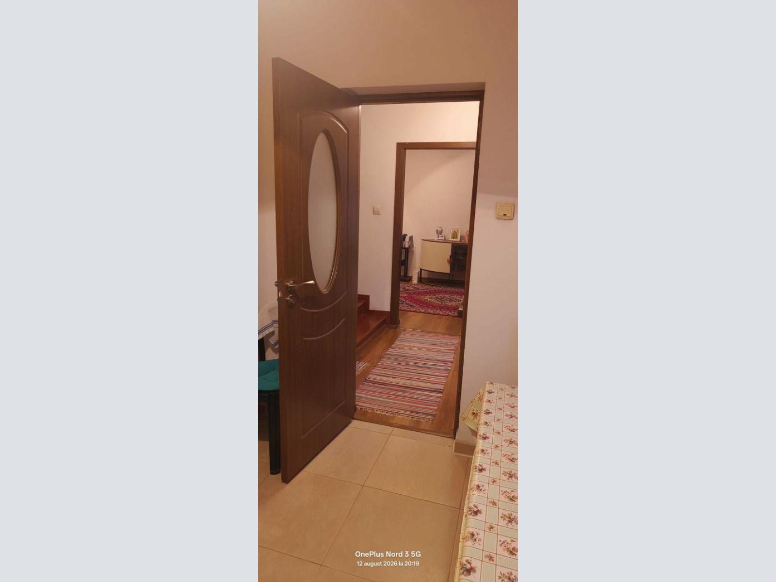 De vânzare: Vilă 3 camere, curte individuală – Zona Tei (Sector 2) - 10