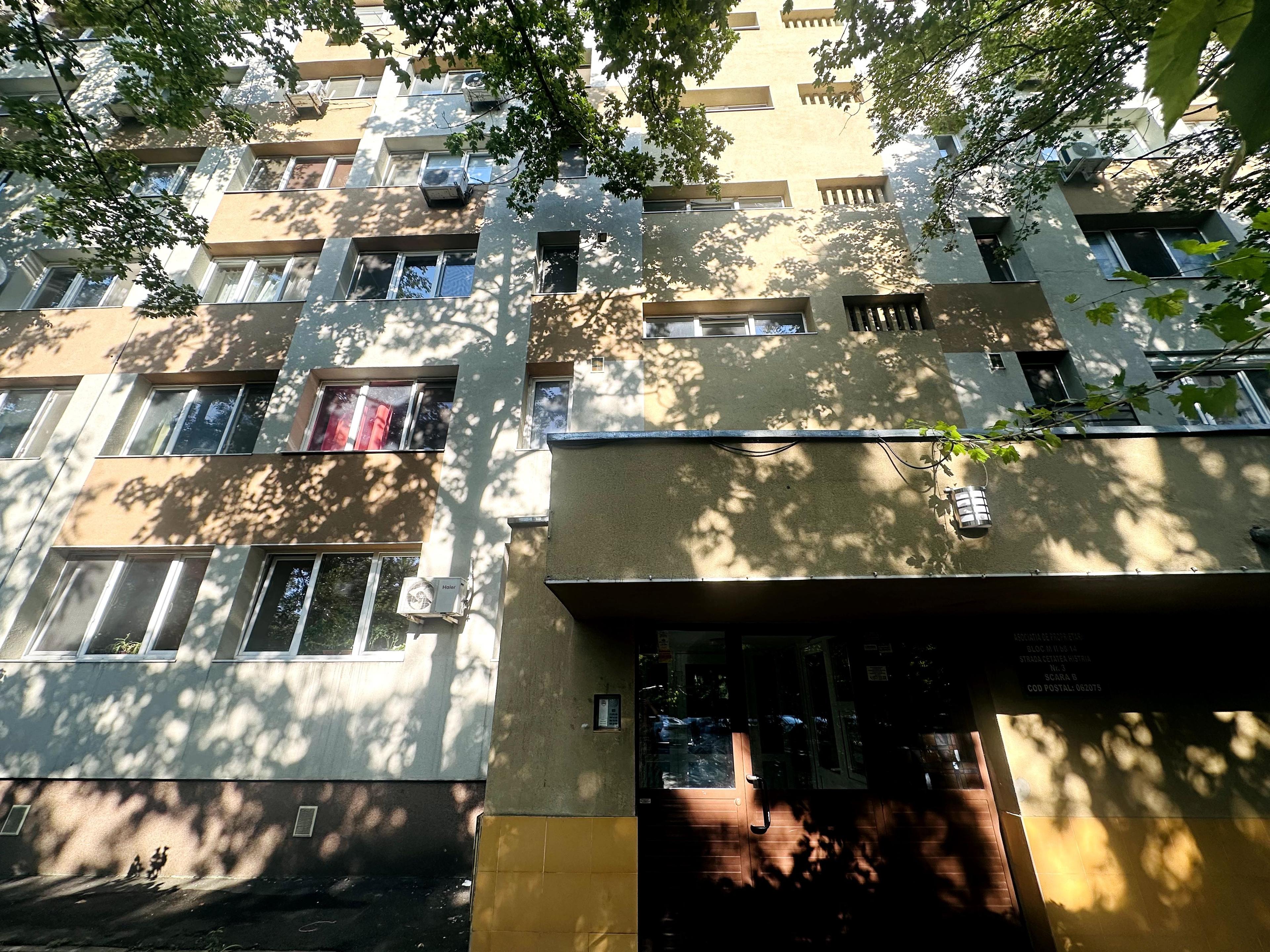 Apartament 4 camere | Drumul Taberei | Metrou Romancierilor - 11