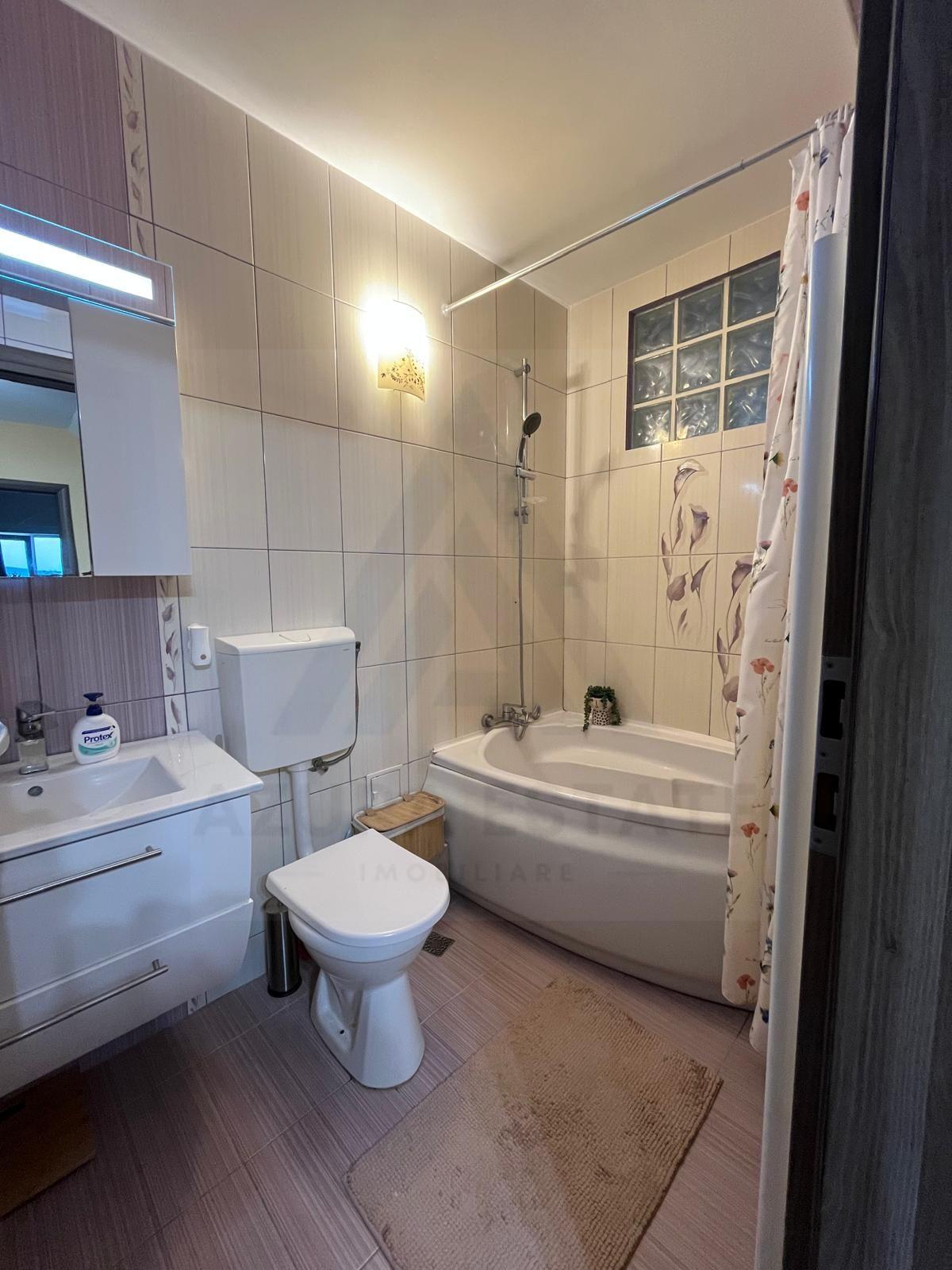 Apartament 3 camere 2 balcoane bucatarie inchisa in zona Strand II - 9