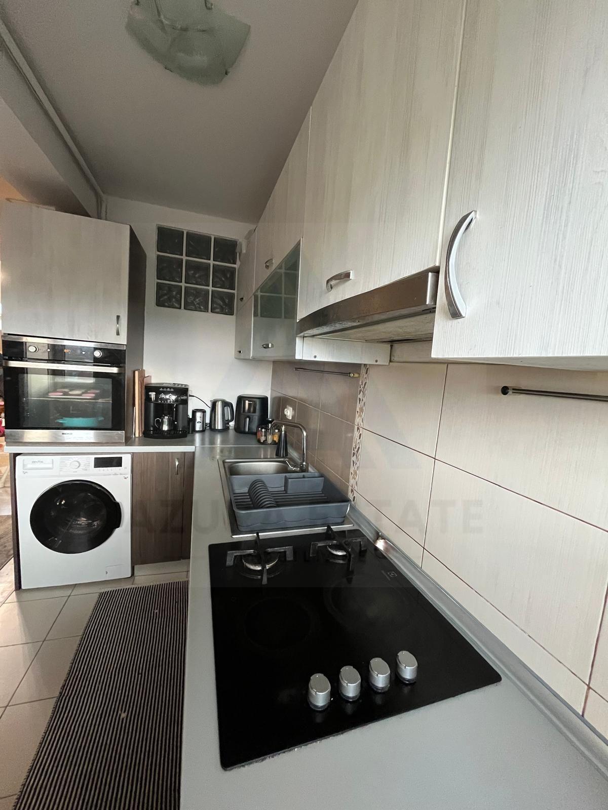 Apartament 3 camere 2 balcoane bucatarie inchisa in zona Strand II - 7