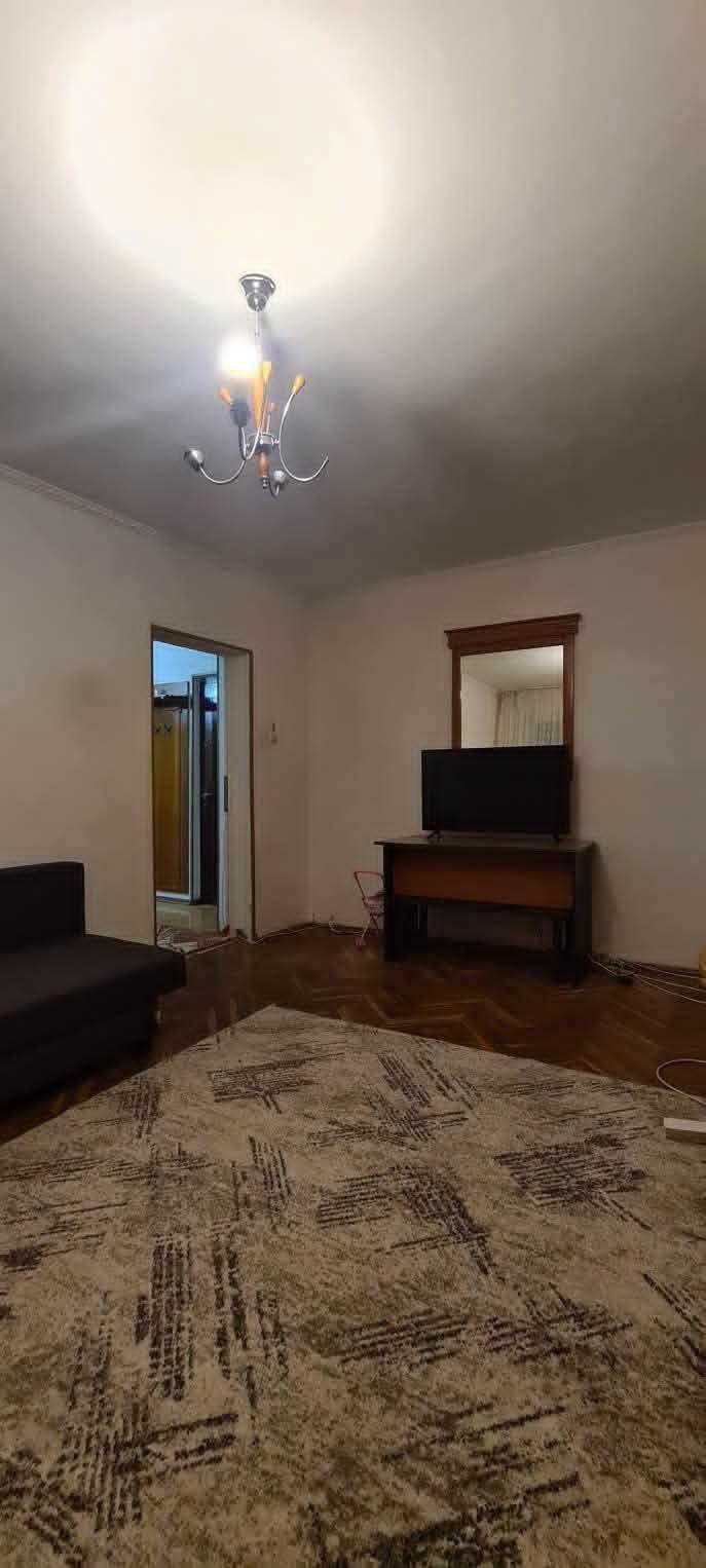 De vanzare apartament cu 2 camere, central, Bloc BR, et. 2, 76.000 euro - 6