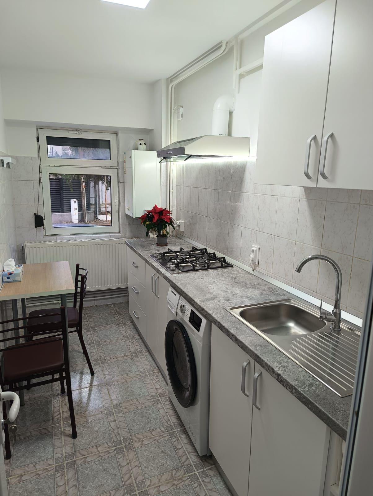 De inchiriat apartament cu o camera, parter, Mazepa 1, 320 euro - 1