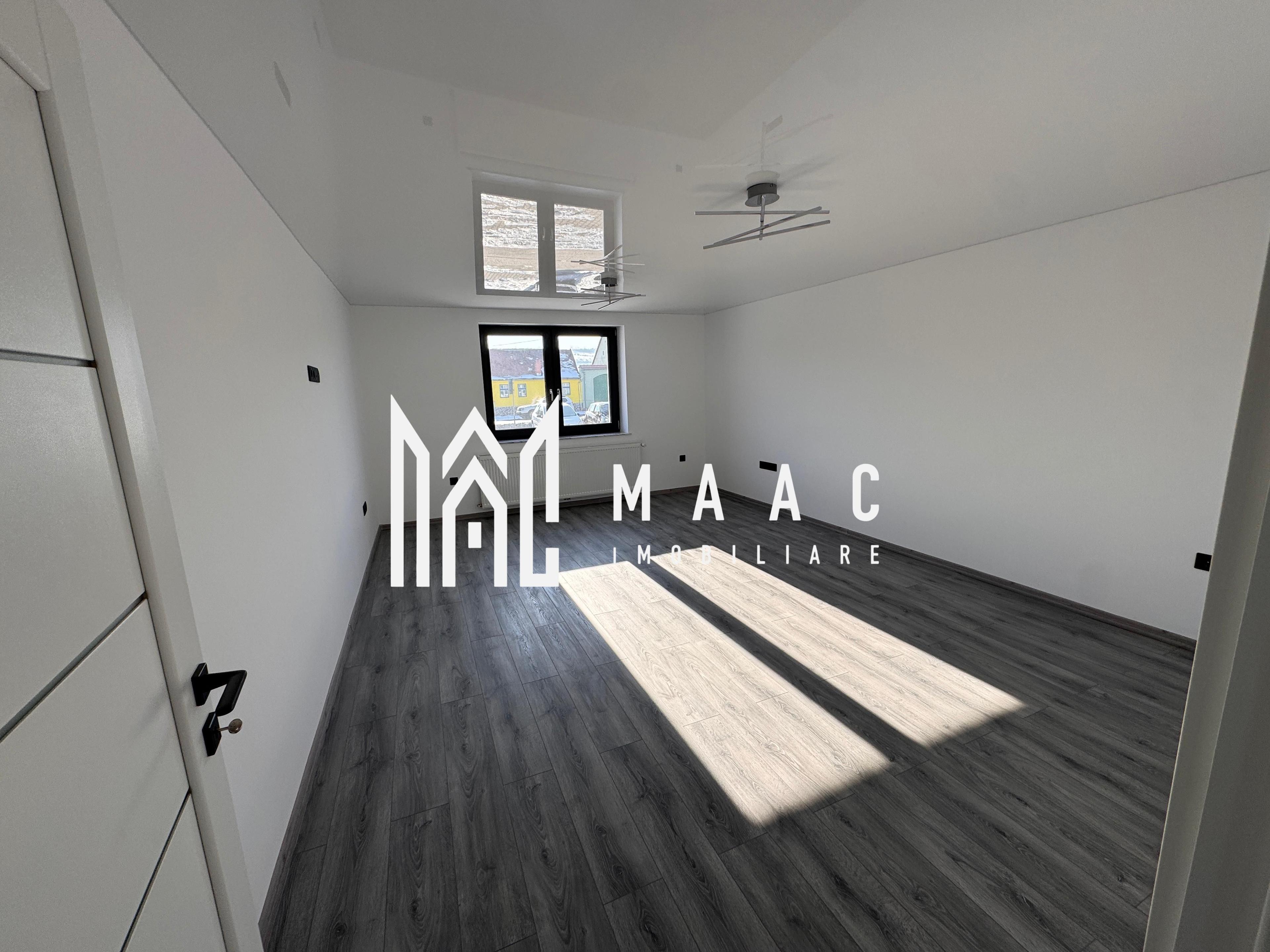 Casă 6 camere 3 băi | Sura mare | 200mp - 1