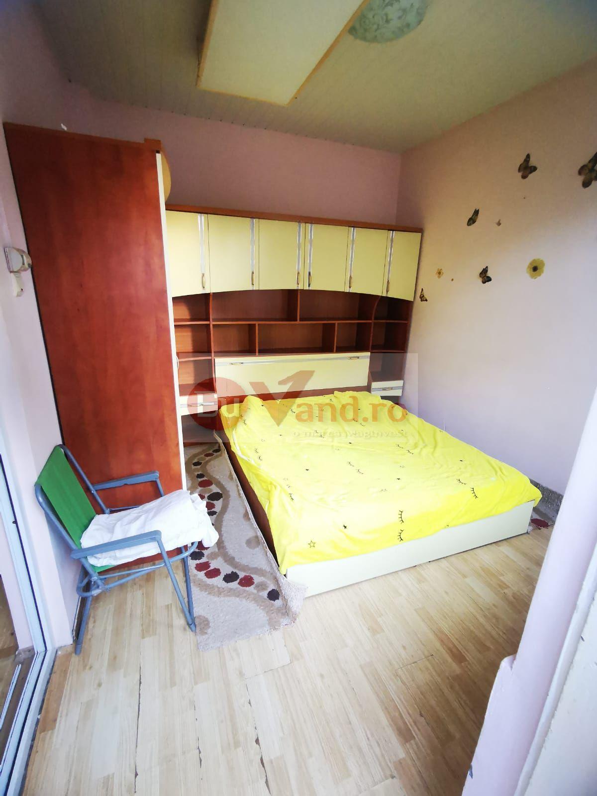 De inchiriat casa cu 2 camere, strada Romana, 300 euro - 6