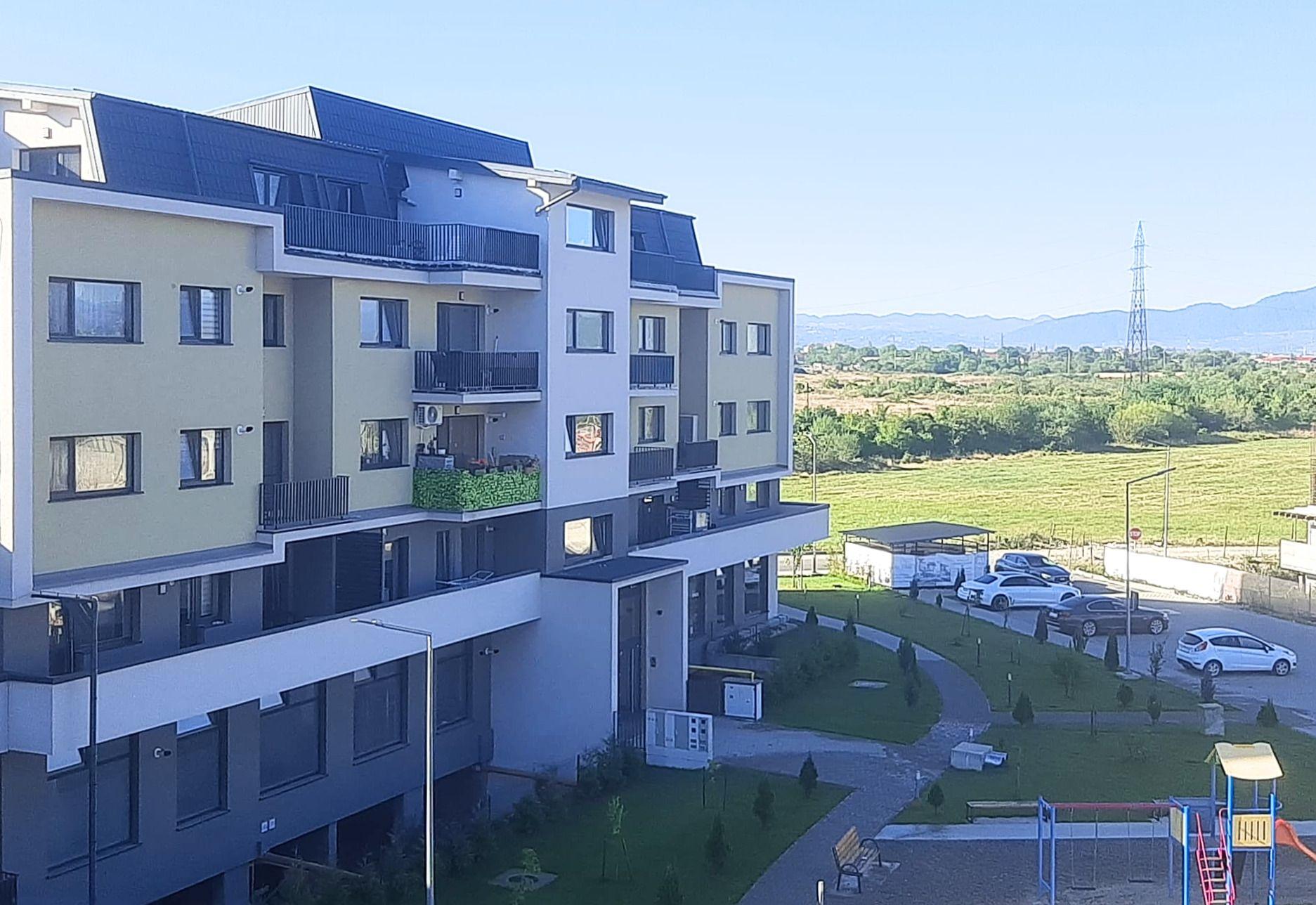 Apartament cu 3 camere situat la etajul 3 zona rezidentiala Rasnov - 11