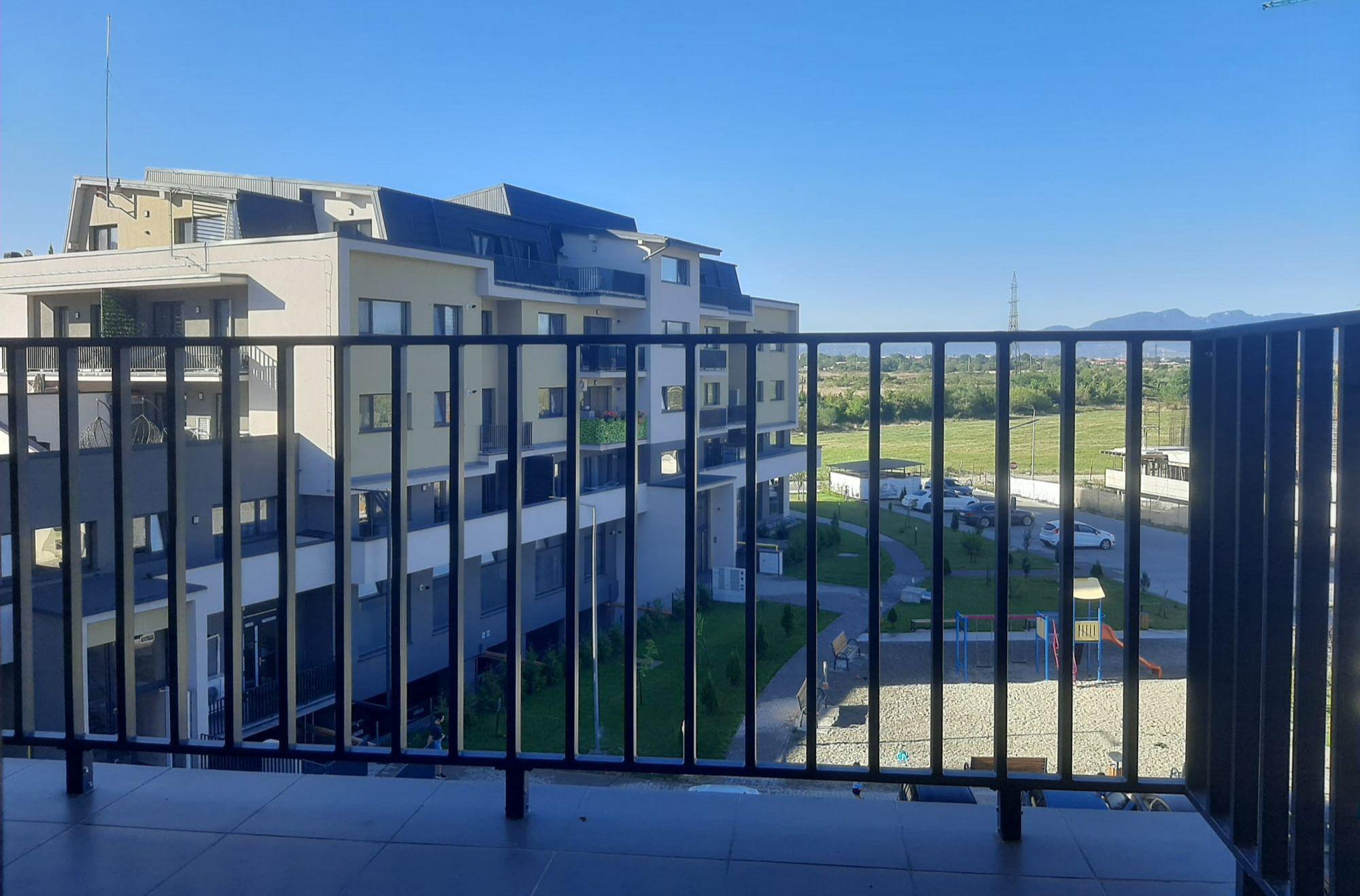 Apartament cu 3 camere situat la etajul 3 zona rezidentiala Rasnov - 1