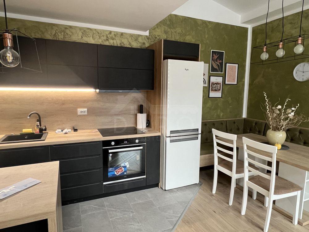 Casă individuală de închiriat – str. Vulturilor, zona Piața Dacia - 8