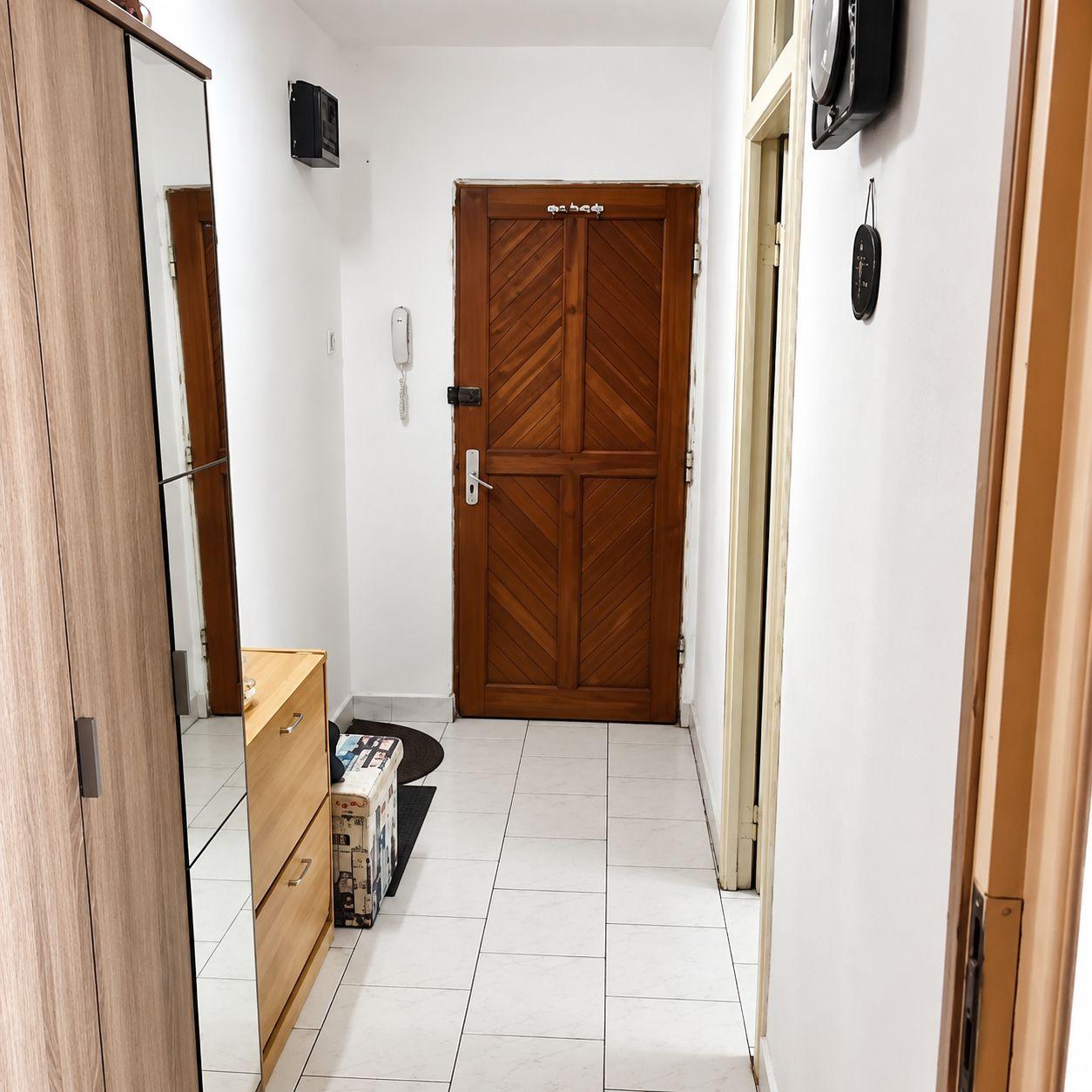 Apartament 2 camere | Calea Lipovei | 53 mp | Etaj 4/4 | Bloc izolat t - 3