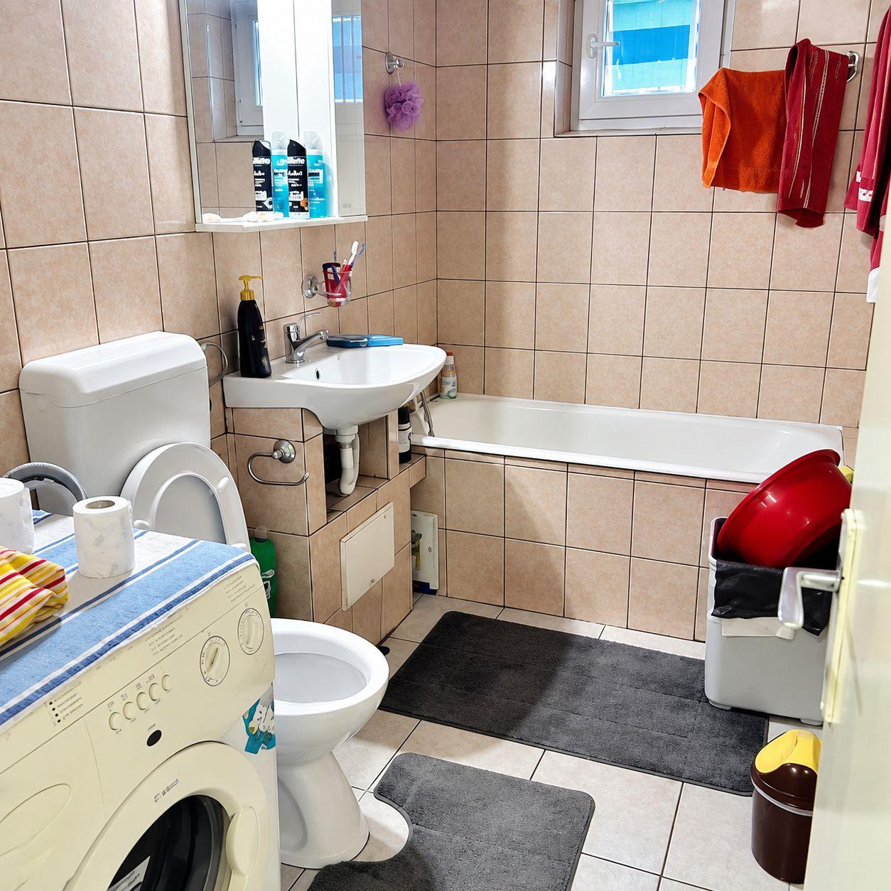 Apartament 2 camere | Calea Lipovei | 53 mp | Etaj 4/4 | Bloc izolat t - 2
