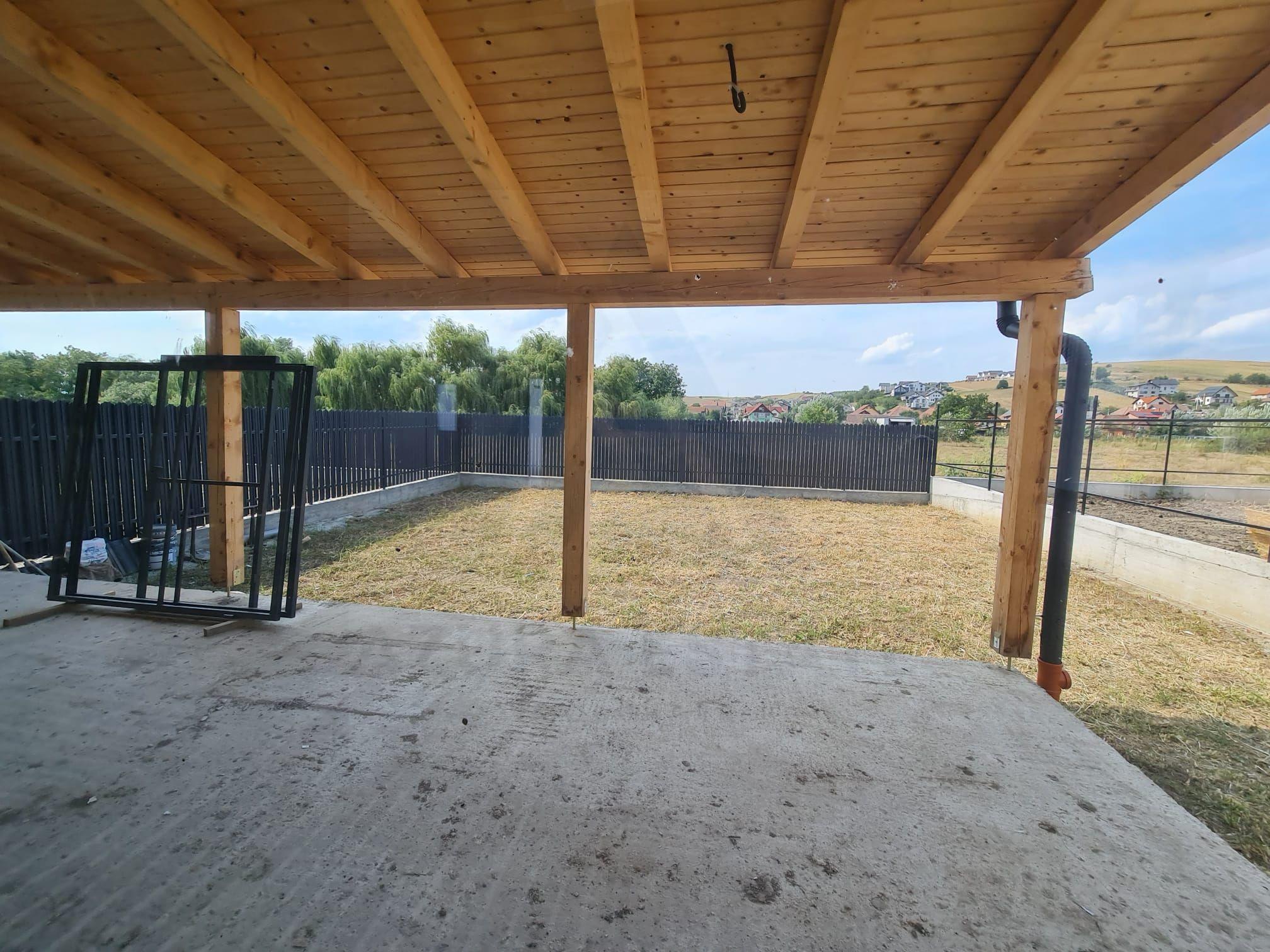 Casa 4 camere 2 bai terasa acoperita si teren 334 mp in Sura Mare - 4