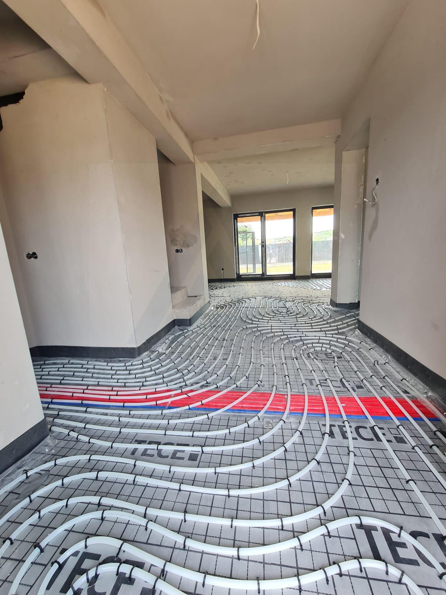 Casa 4 camere 2 bai terasa acoperita si teren 334 mp in Sura Mare - 3